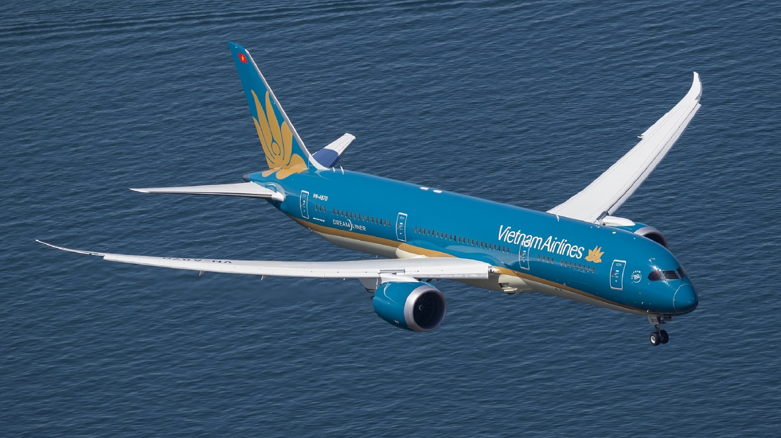 Vietnam Airlines, Impressive results, Government ownership, Aerotelegraph, 2650x1490 HD Desktop