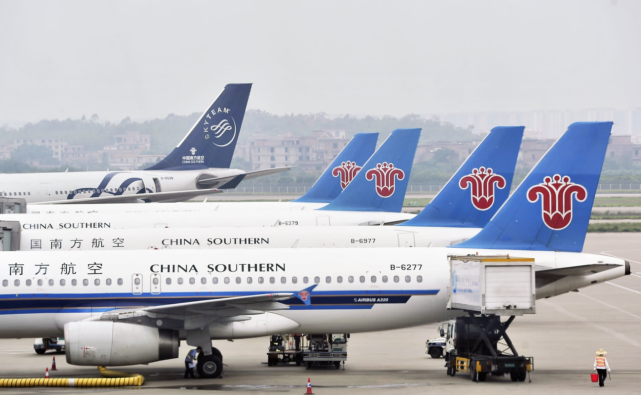 China Southern Airlines, Dhaka to Shanghai, Airways office, Air ticket, 2050x1270 HD Desktop