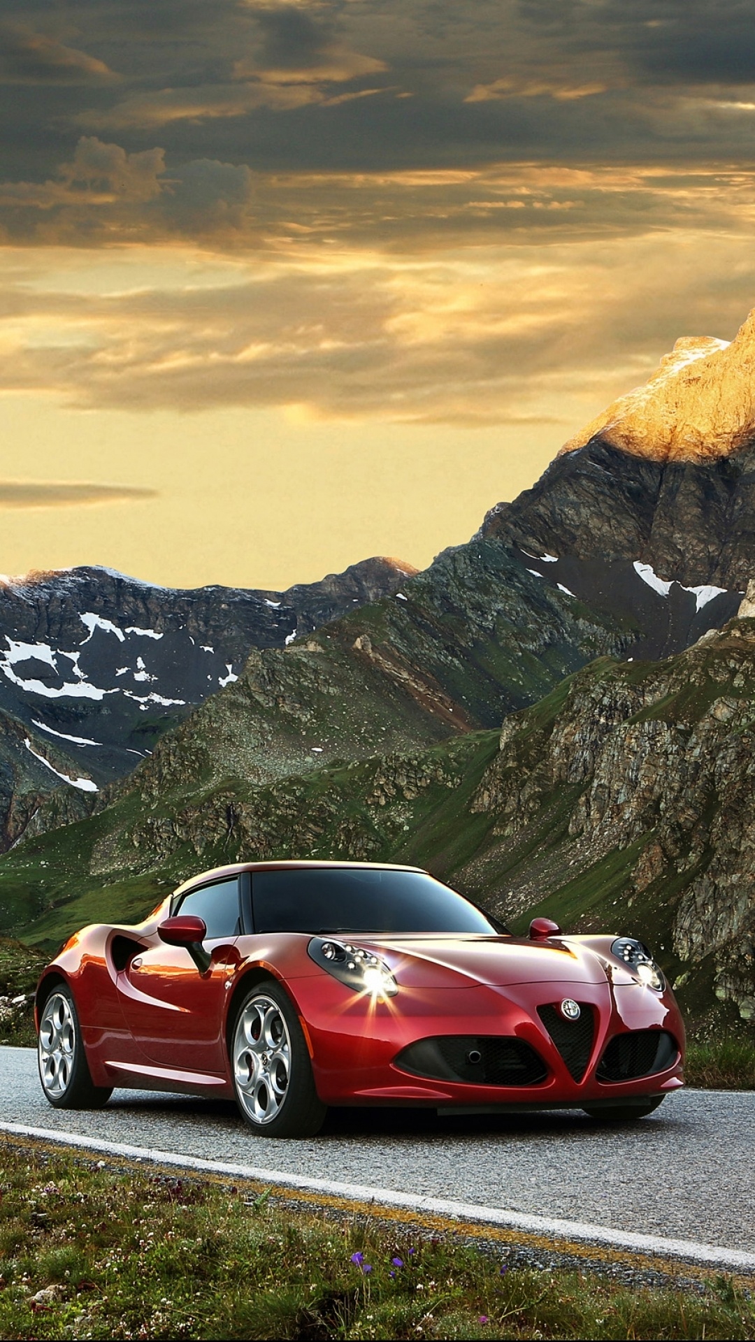 Alfa Romeo 4C, Sporty powerhouse, Italian engineering, Exhilarating performance, 1080x1920 Full HD Phone