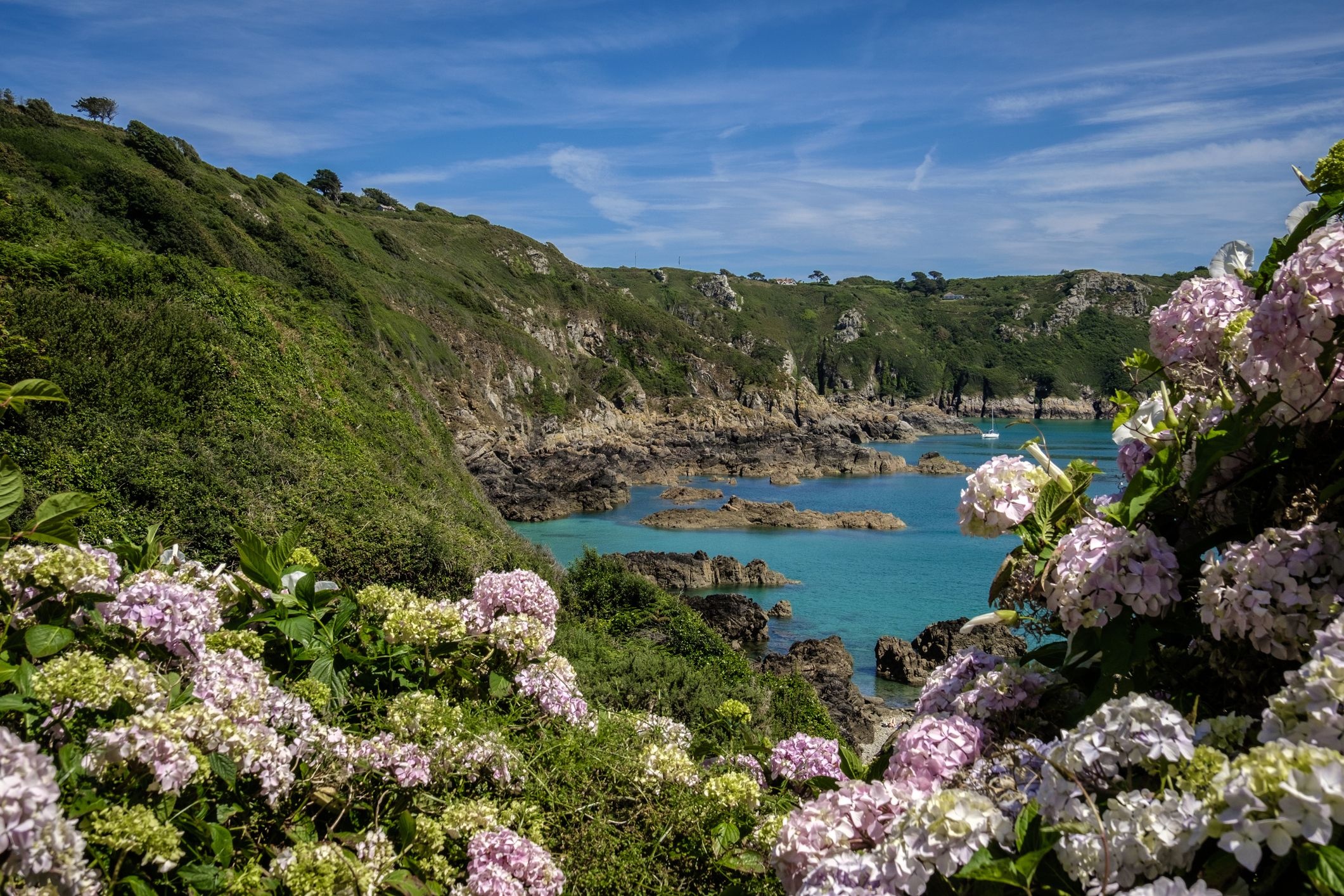 Guernsey Travels, Channel Islands, Country Living, Sark Island, 2130x1420 HD Desktop