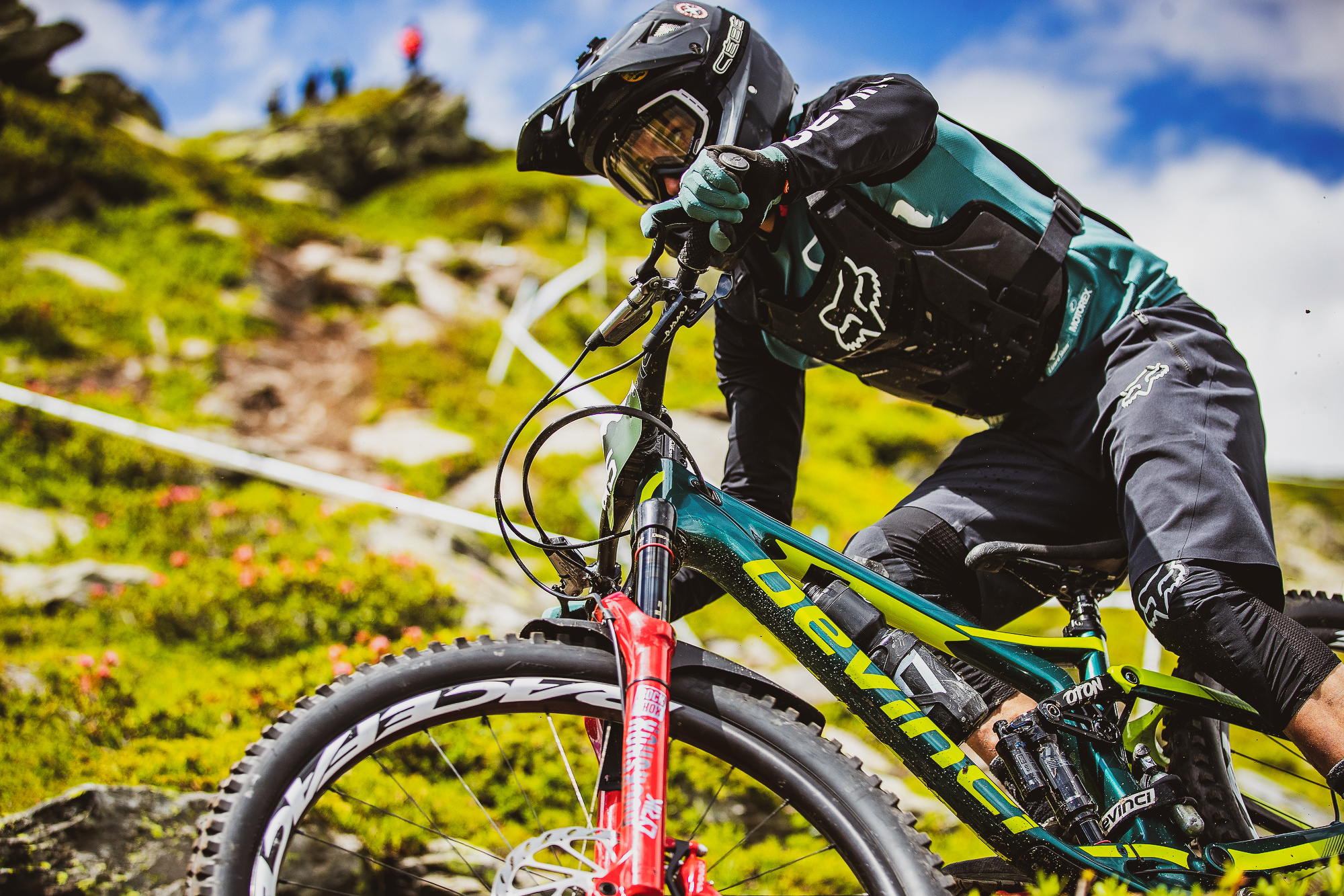 Devinci Spartan 29er, Enduro mountain bike, Singletracks review, 2019, 2000x1340 HD Desktop