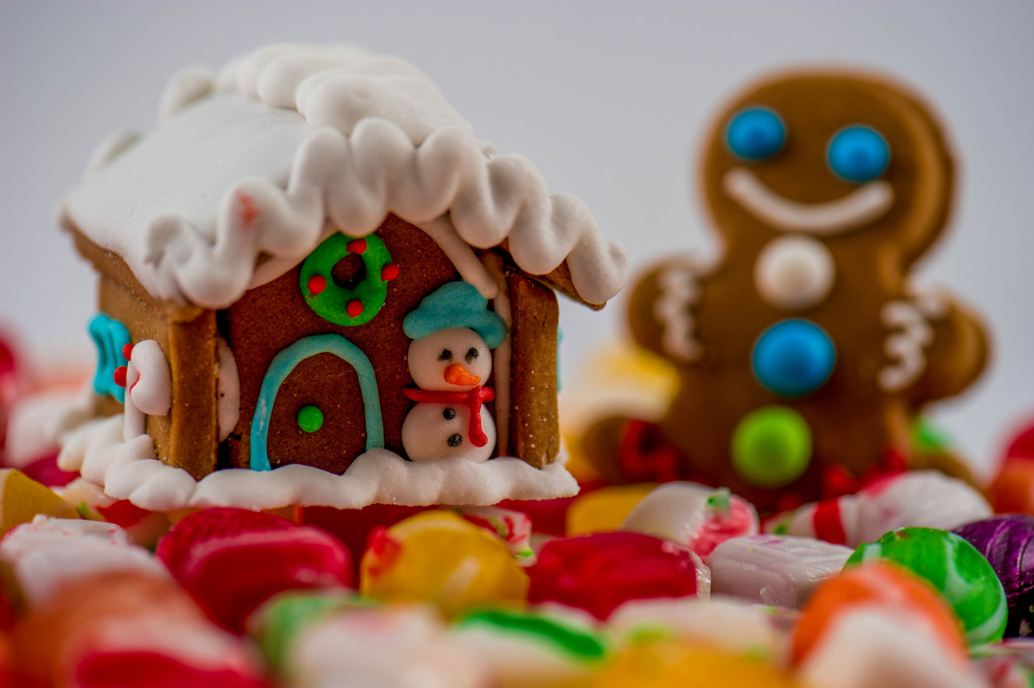 Gingerbread House: National Gingerbread Day, Home-baked delicious ginger cookies, Crafted small decorated house. 2050x1370 HD Background.