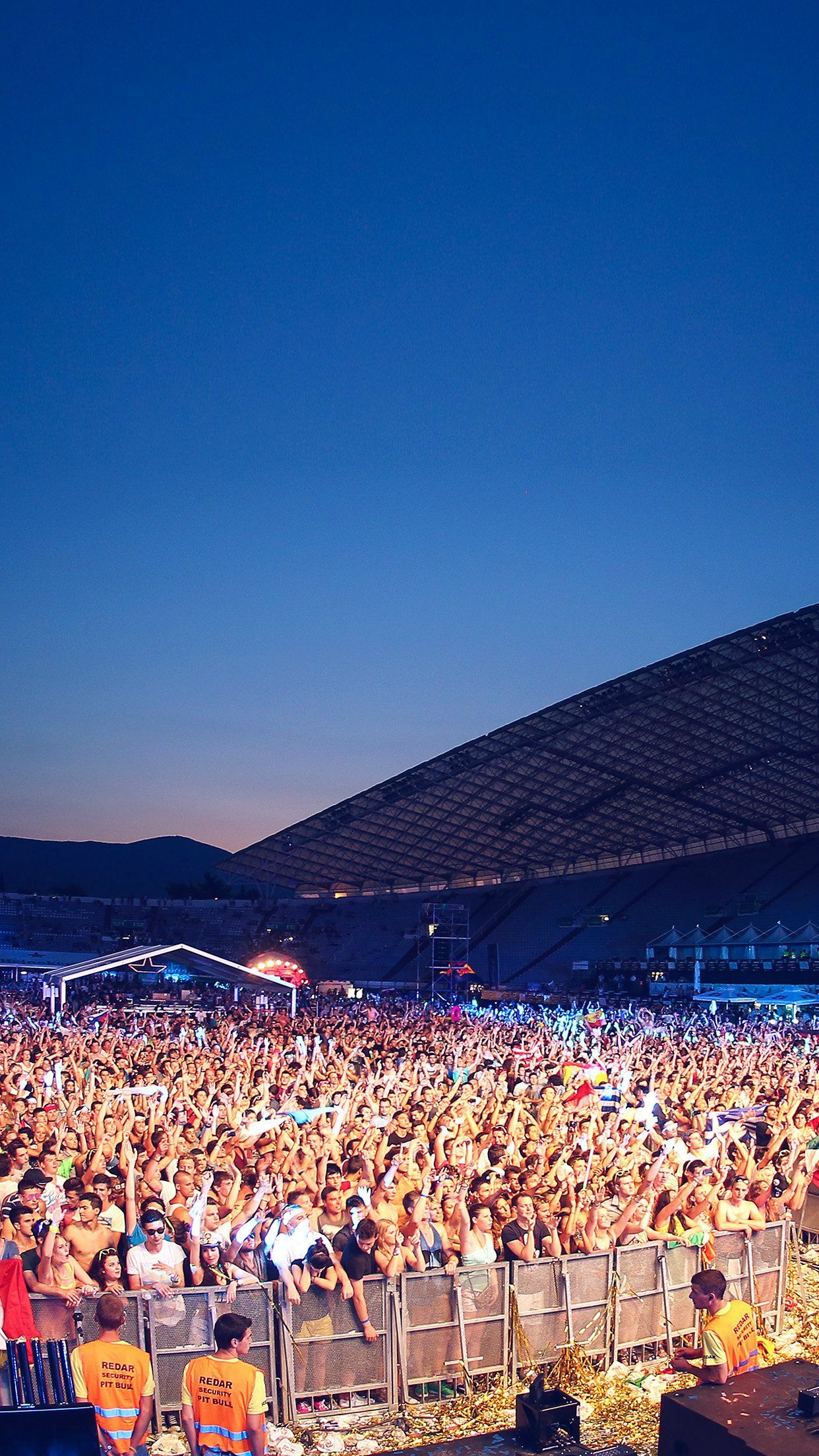 Concert: A packed stadium, A feeling of being part of something historical, Global superstar. 1250x2210 HD Wallpaper.