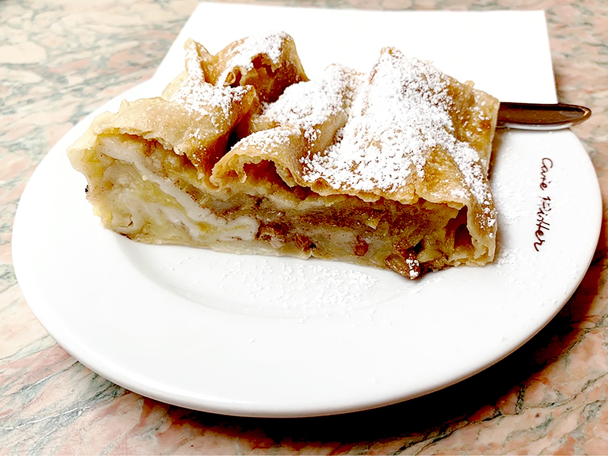 Strudel: The descendant of the Turkish Baklava pastry, Dessert. 2050x1540 HD Background.