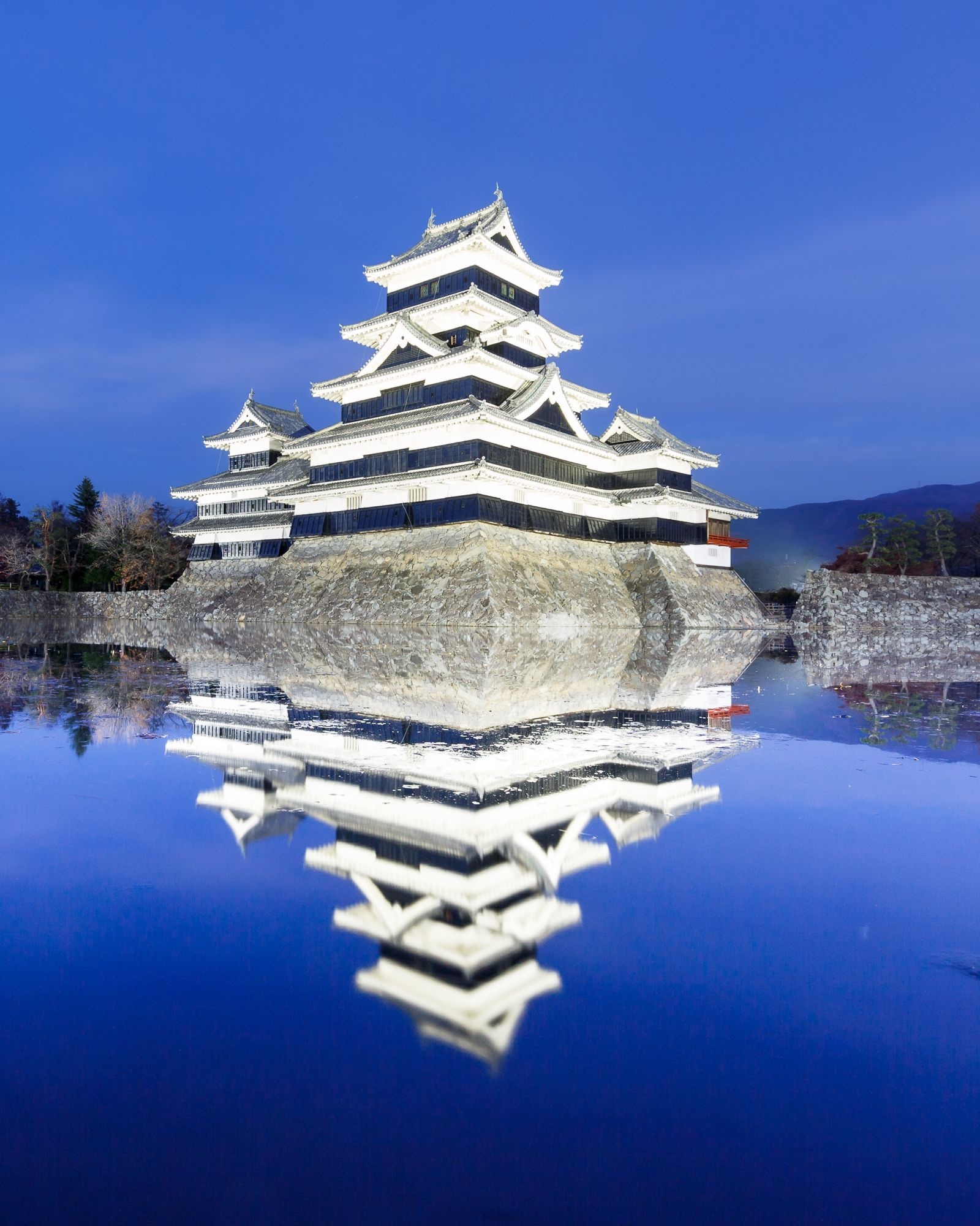 Matsumoto Castle, Night view, Nagano, Japan, Beautiful landmark, 1600x2000 HD Phone