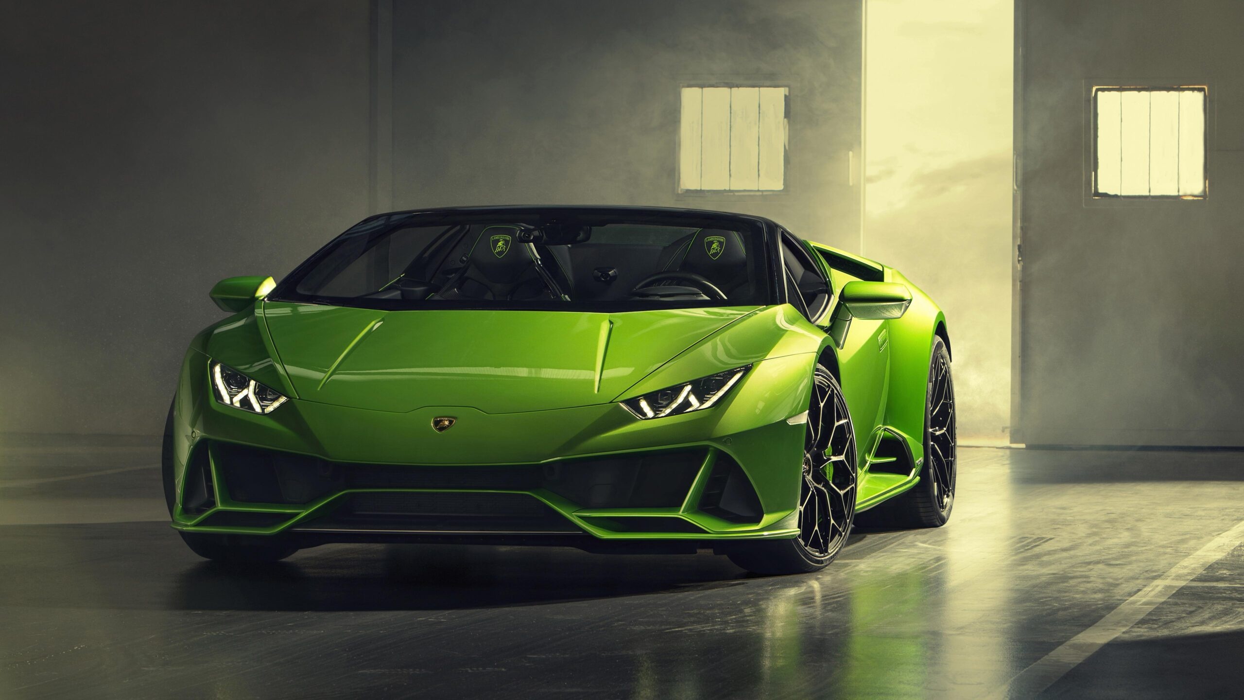 Lamborghini Huracan Evo, IELTS window, 2560x1440 HD Desktop