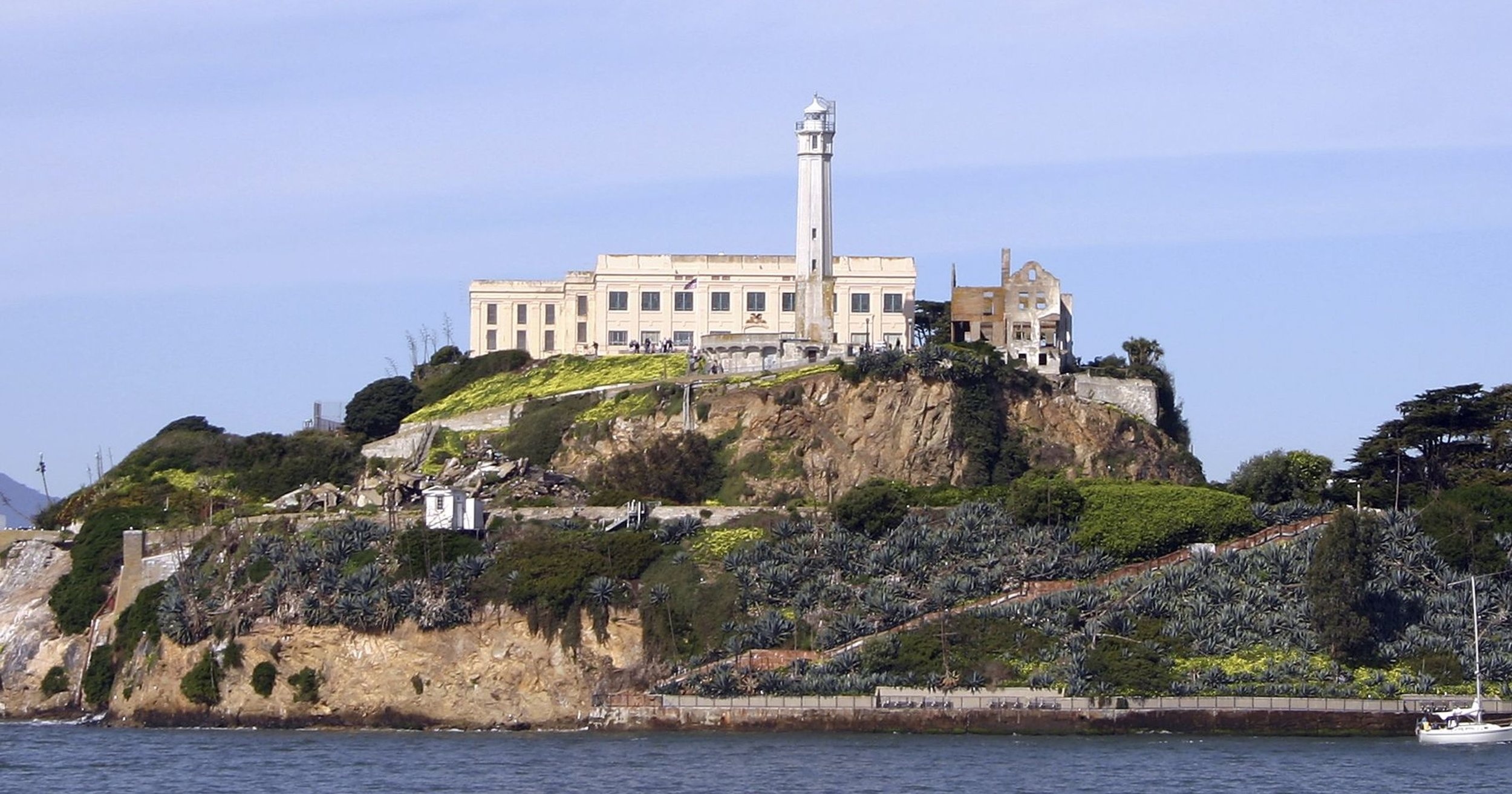 Alcatraz bundles, Must-see attractions, San Francisco tour, Special offers, 2500x1320 HD Desktop