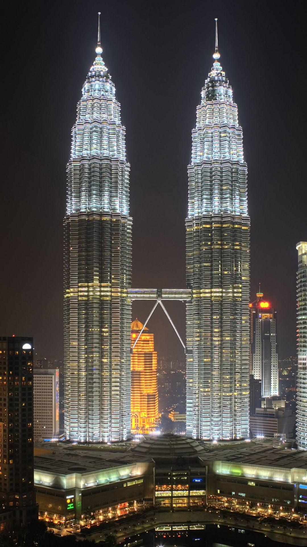 Petronas Twin Towers, Tablet wallpaper, Desktop wallpaper, Twin tower beauty, 1080x1920 Full HD Phone