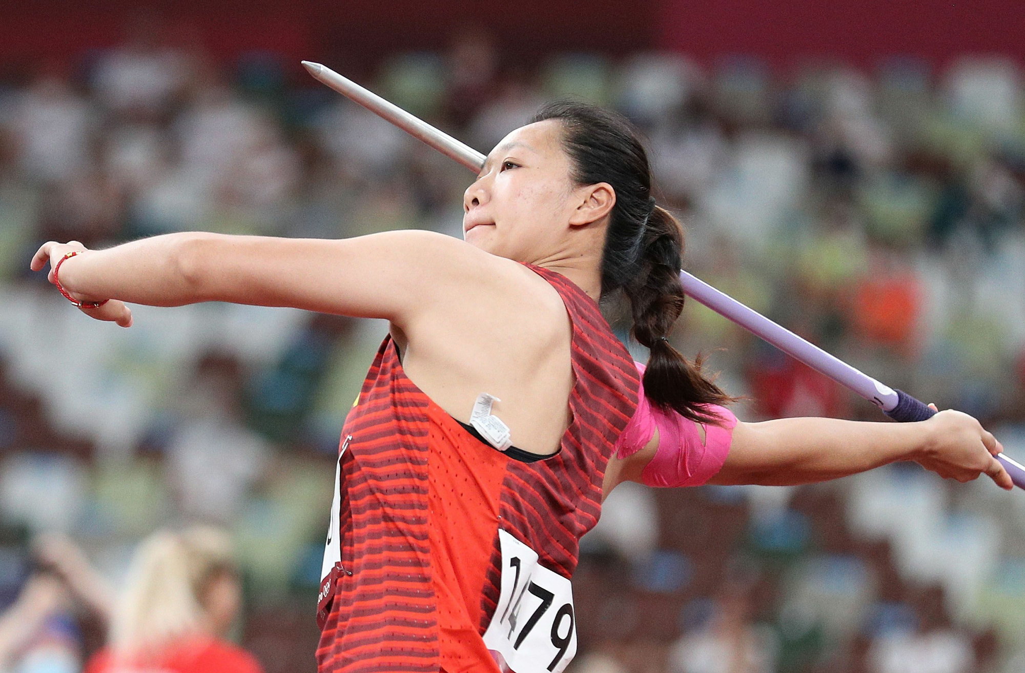 Liu Shiying, Chinese track and field, Olympic gold, 16 years of training, 2000x1320 HD Desktop