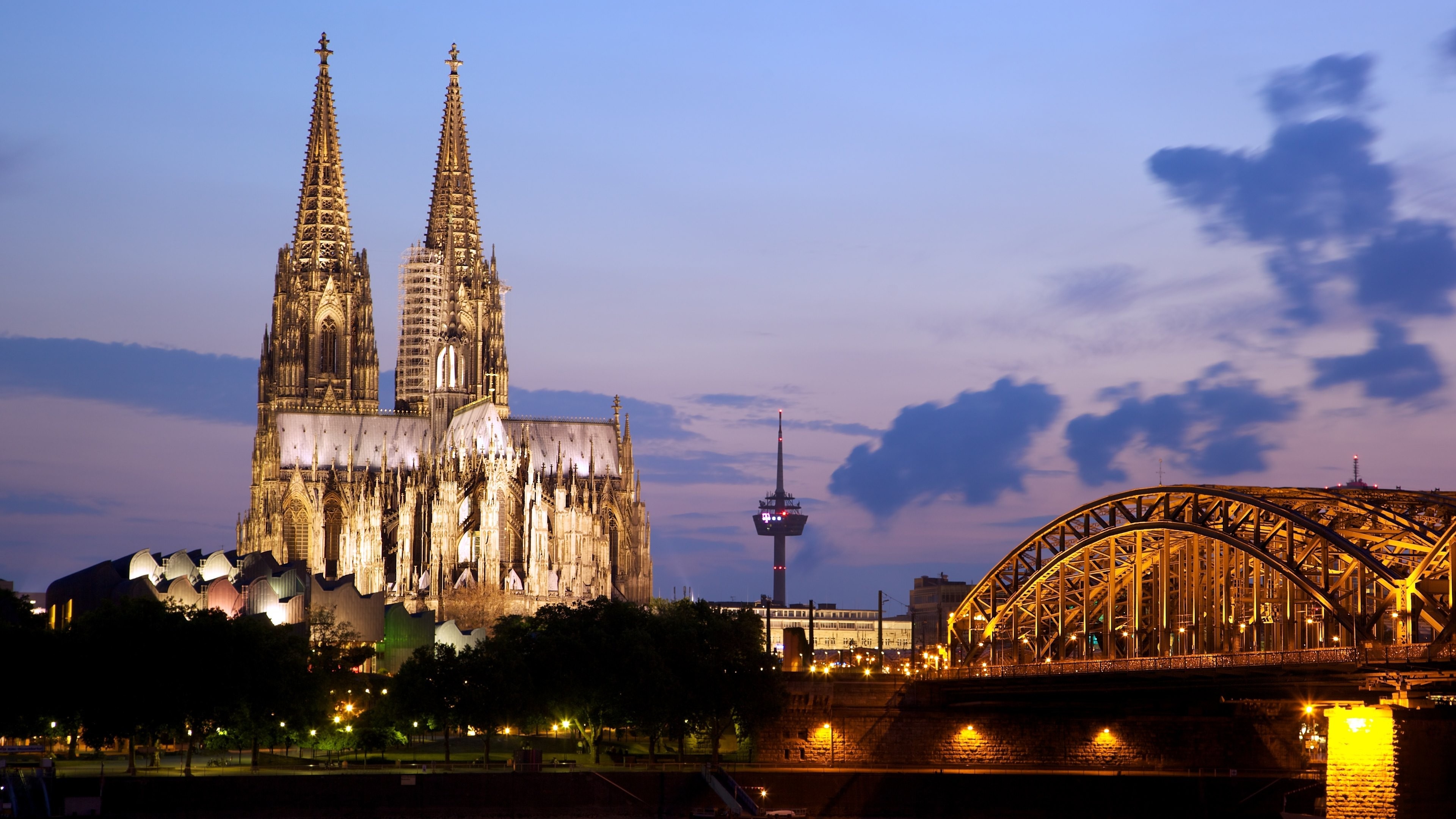 Cathedral: A Catholic church in Cologne, A renowned monument of German Catholicism and Gothic architecture. 3840x2160 4K Wallpaper.