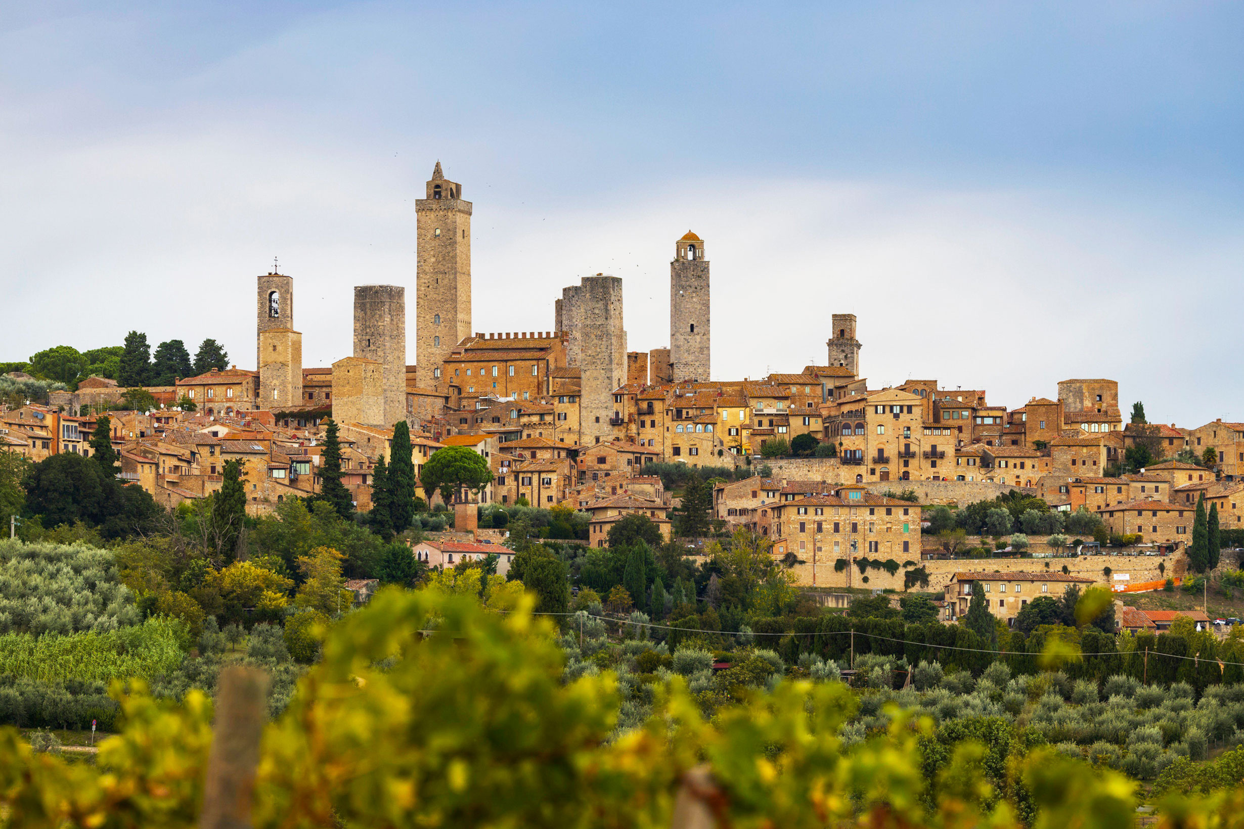 San Gimignano travel guide, Tuscan city, Medieval architecture, Historical landmarks, 2460x1640 HD Desktop