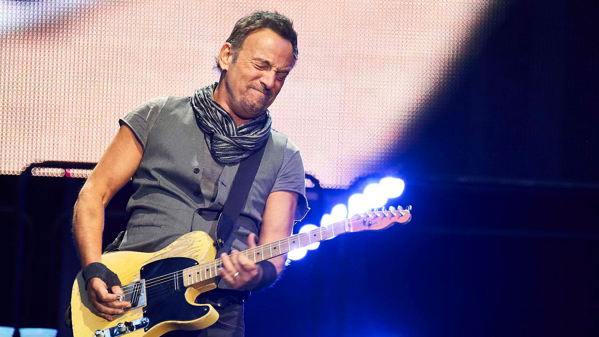 Bruce Springsteen, 70th birthday, Tormented father, Invincible songs, 1920x1080 Full HD Desktop