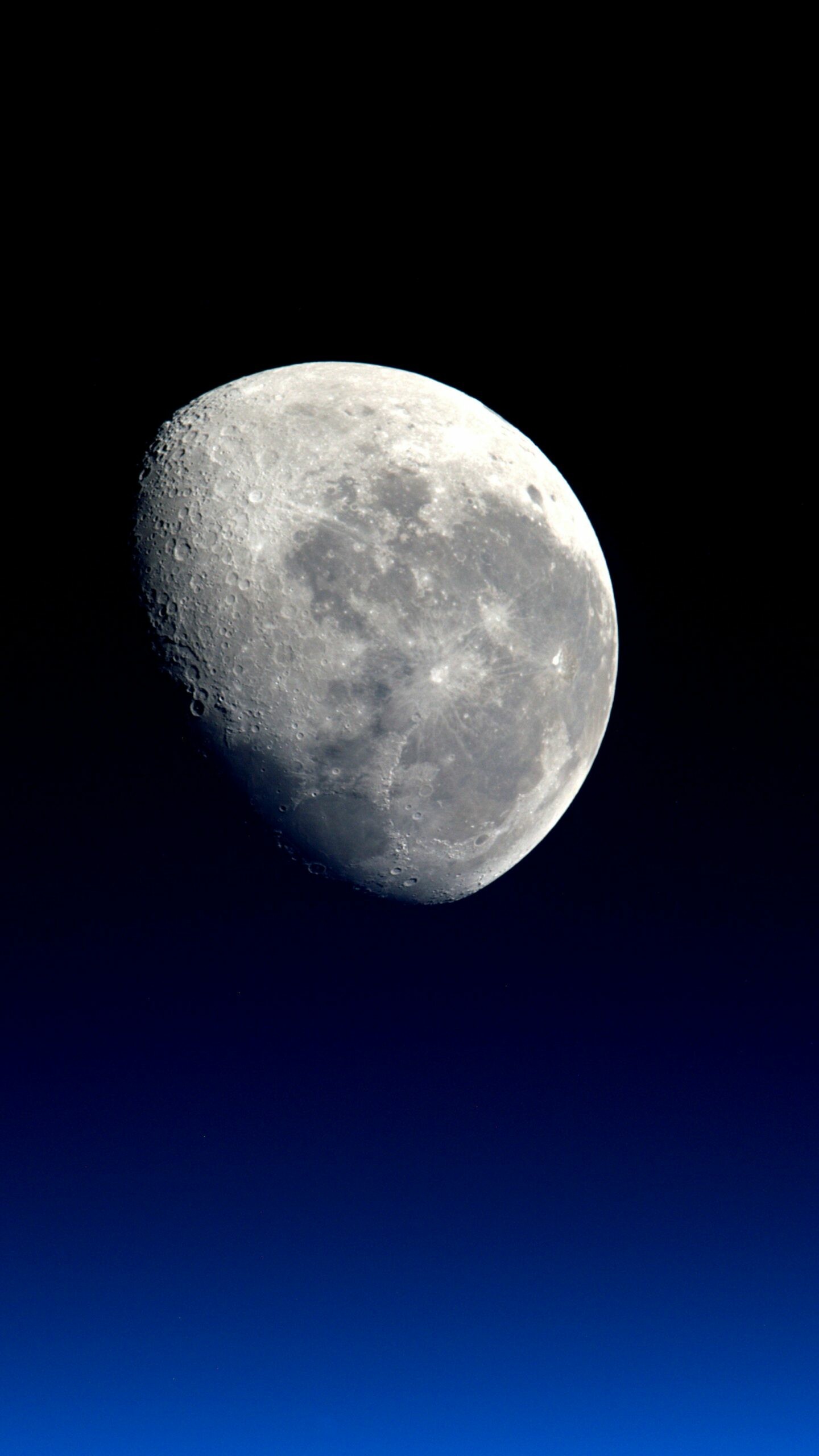 Moonlight: Waxing Gibbous, Phase between a half moon and full moon. 1440x2560 HD Background.