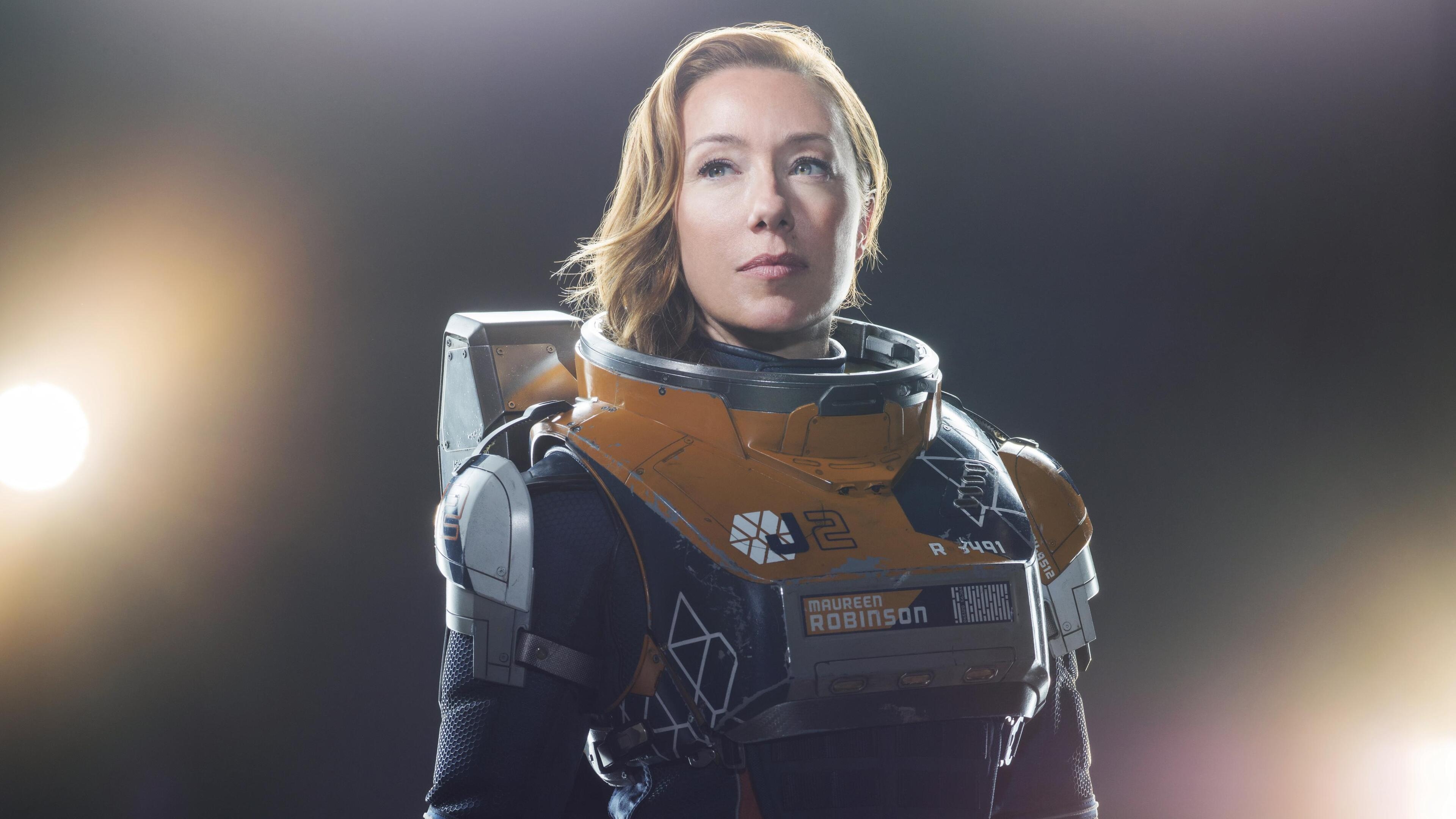 Lost In Space Series, Molly Parker as Maureen Robinson, Stunning 4K visuals, Captivating characters, 3840x2160 4K Desktop