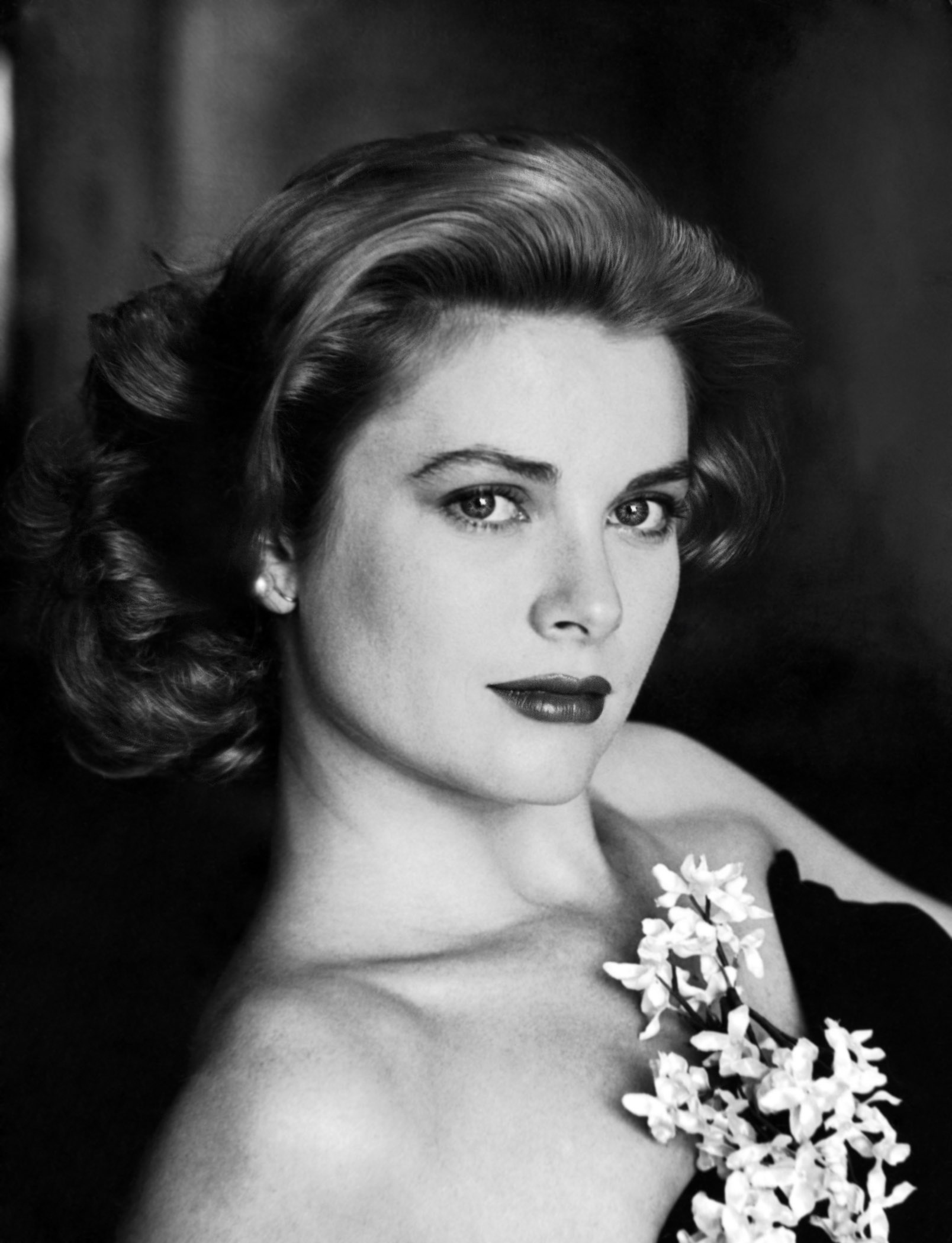 Grace Kelly Movies, Iconic actress, Stunning wallpapers, Grace Kelly's charm, 1610x2100 HD Phone