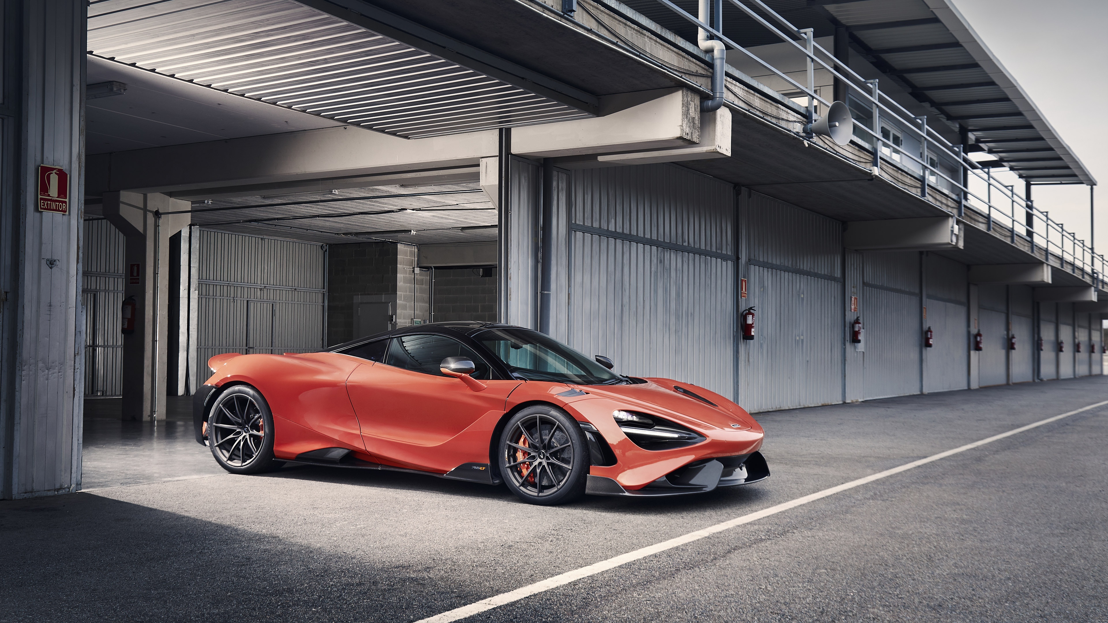 McLaren 765LT, HD wallpapers, High-performance supercar, Luxury and speed, 3840x2160 4K Desktop