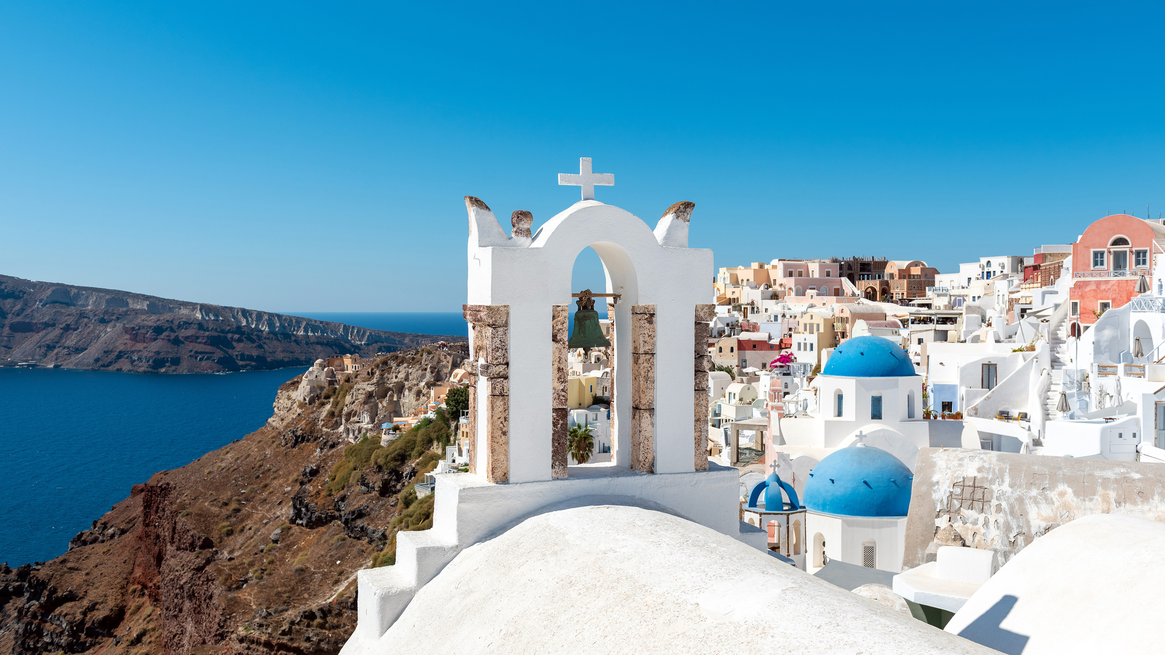 Blue Domes of Oia, Panoramic viewpoint, Stunning Greek scenery, Breathtaking landscape, 3840x2160 4K Desktop