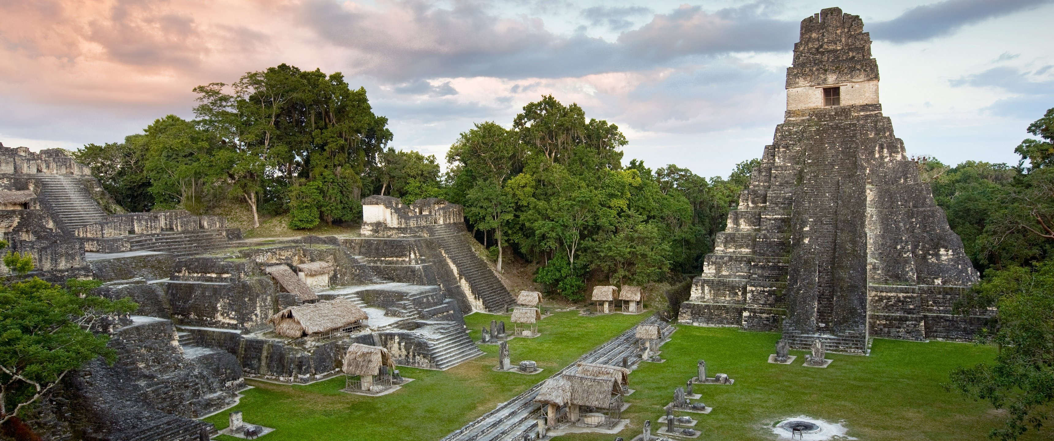 Eine Sammlung von Ultrawide-Wallpapers mit dem Tikal-Nationalpark, 3440x1440 Dual Screen Desktop