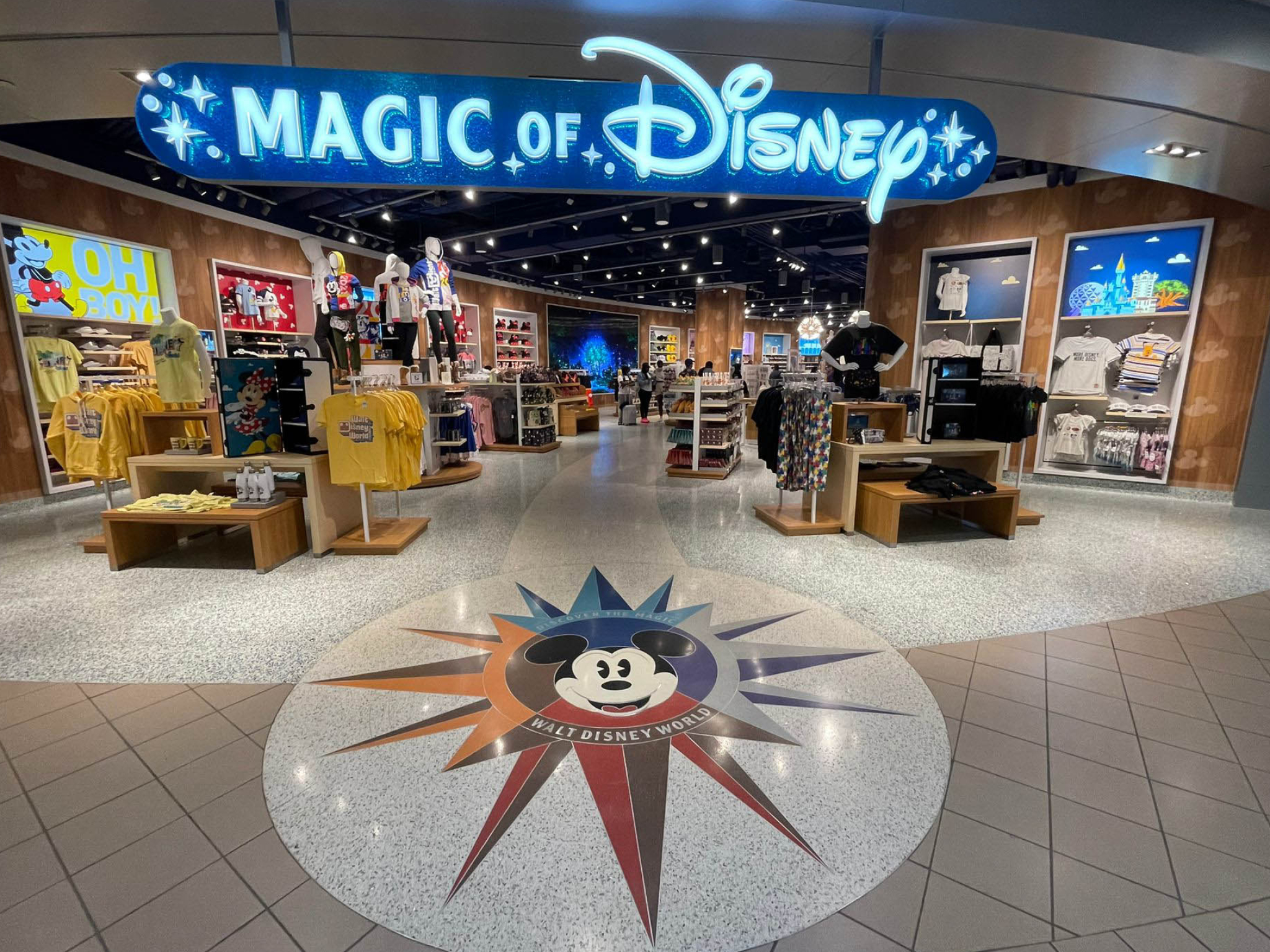 Orlando International Airport, 2021 Reopening, WDW, Magic of Disney Store, 2050x1540 HD Desktop