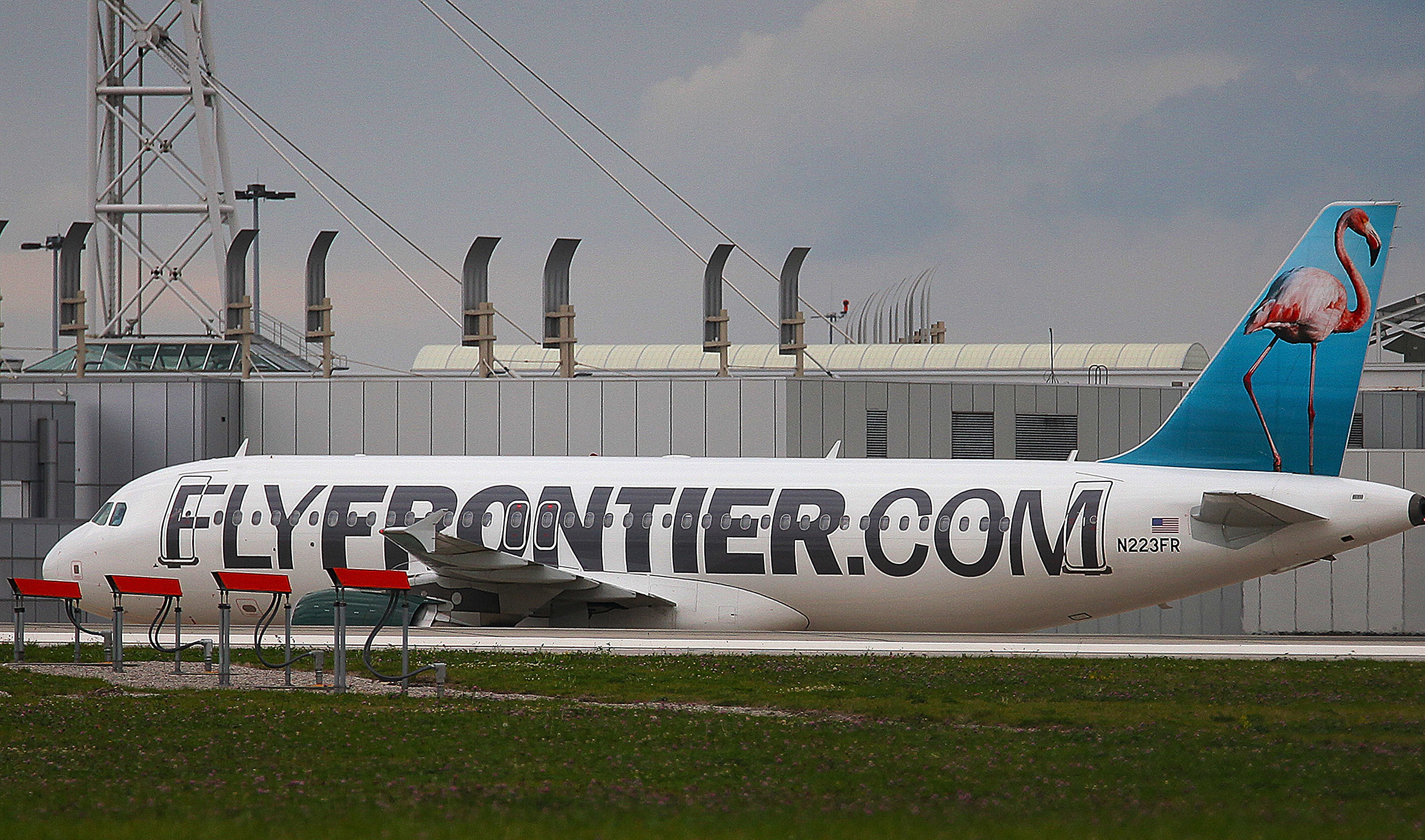 Frontier Airlines, Great spirit things, Dear Frontier, Travels, 2500x1480 HD Desktop