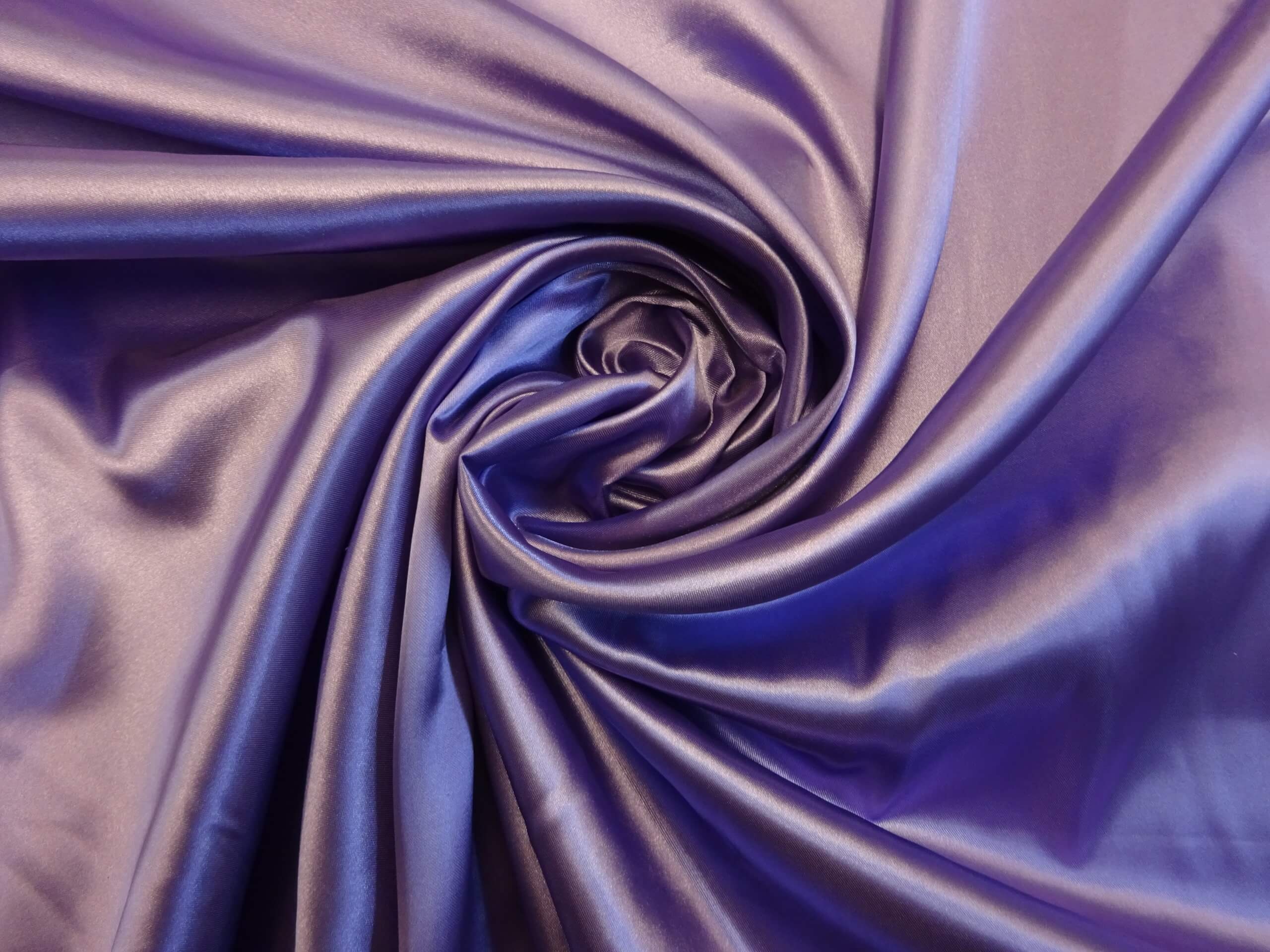 Affordable and luxurious, Silky fabric, Soft to the touch, Quality material, 2560x1920 HD Desktop