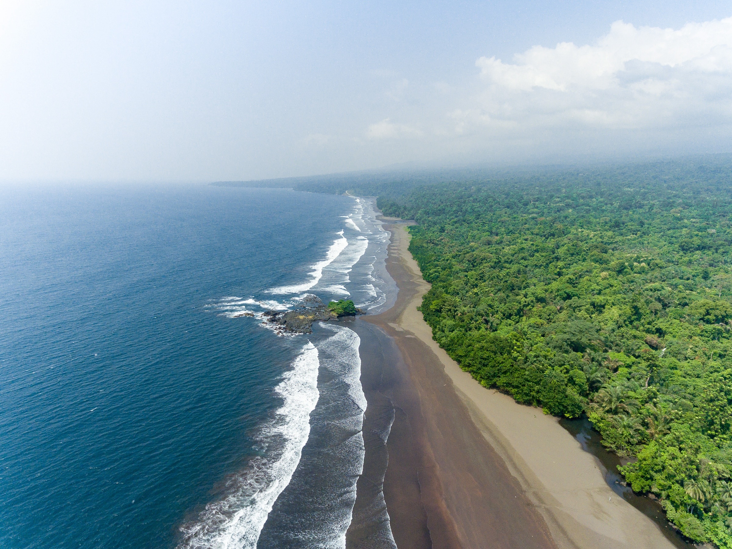 Equatorial Guinea travel guide, 2022, Travelguide, Insider tips, 2400x1800 HD Desktop