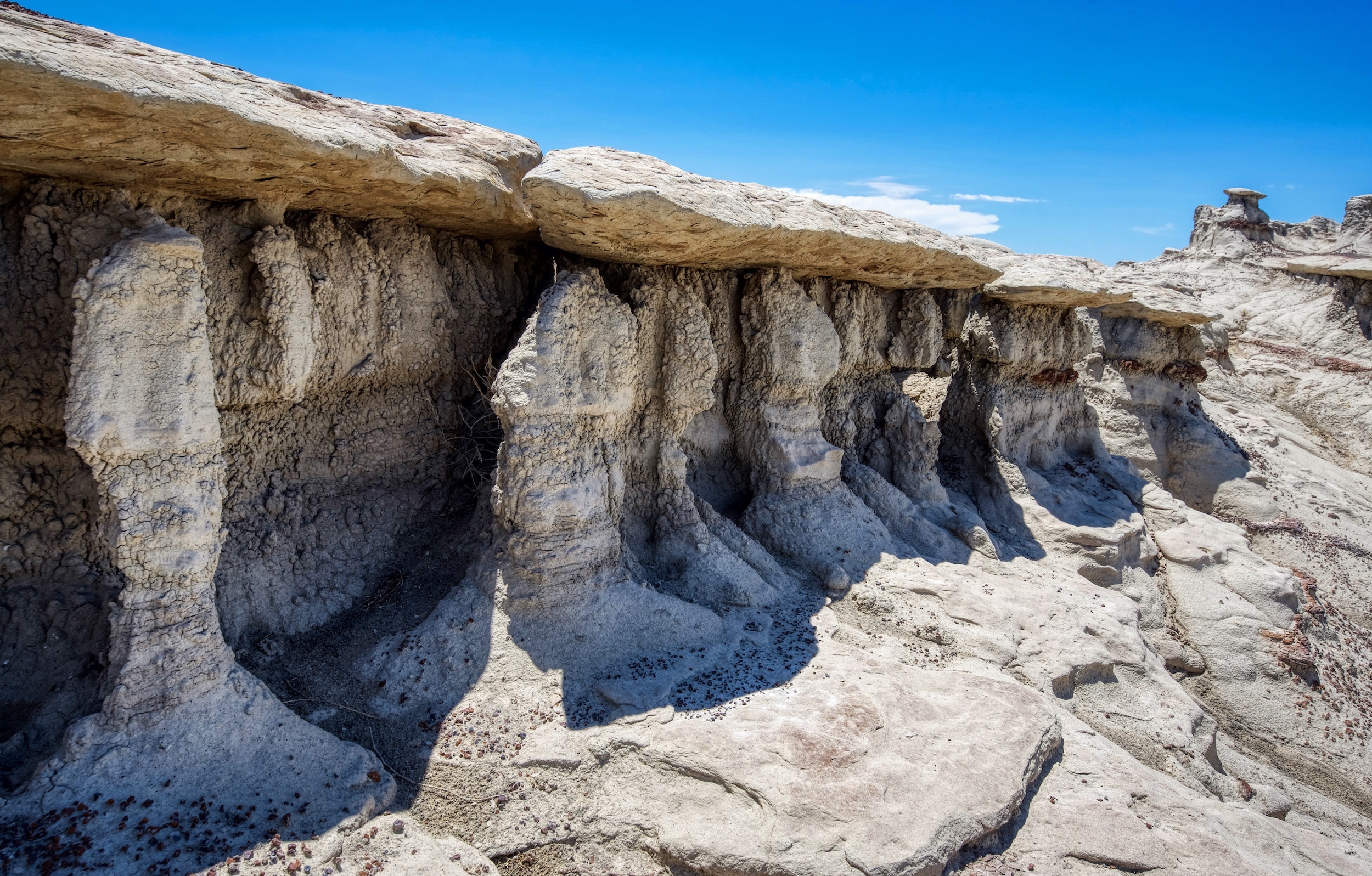 Bisti Badlands, New Mexico landscapes, HDR photography, Natural beauty captured, 2500x1600 HD Desktop