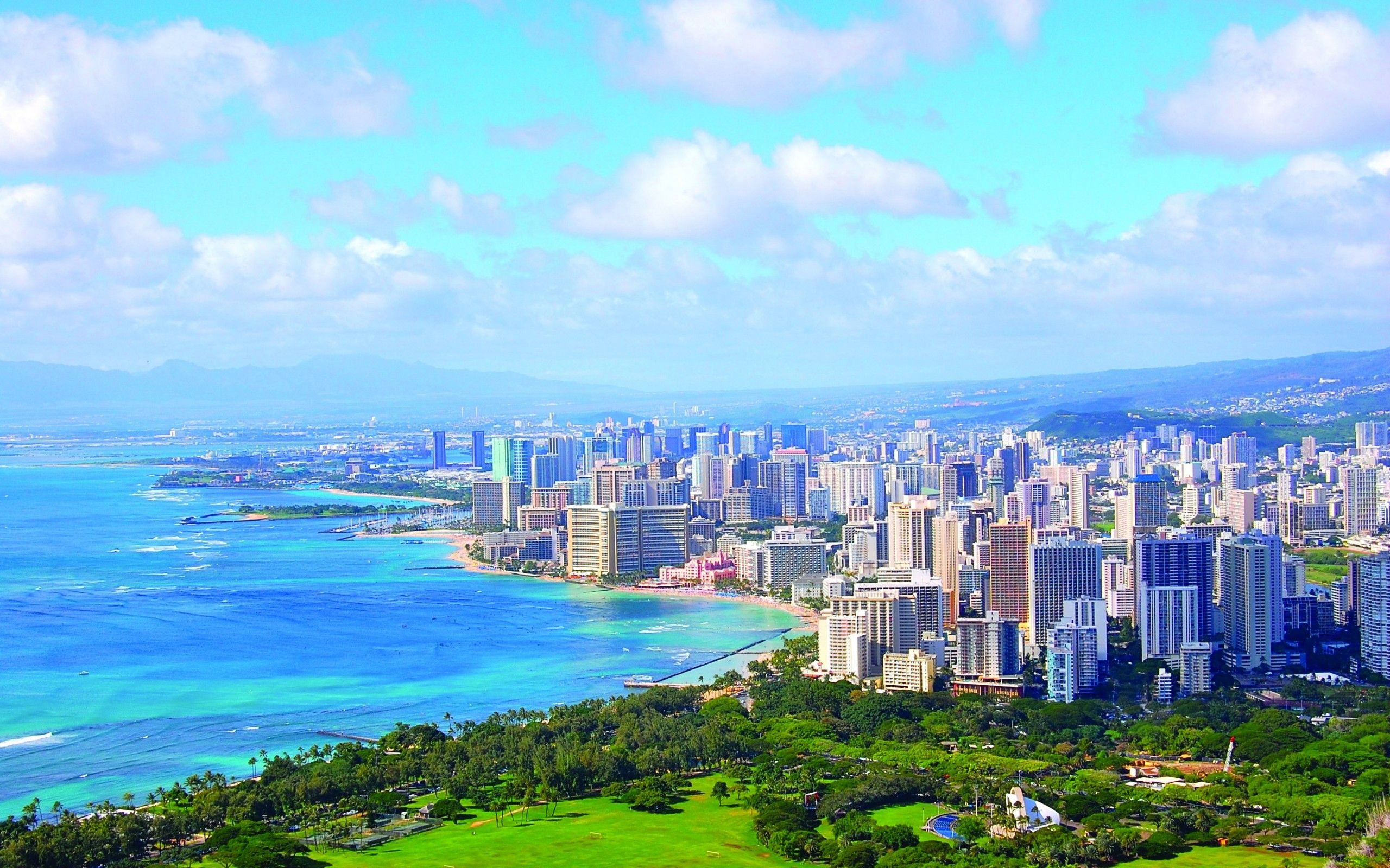 Honolulu highlights, Urban island life, Cityscape marvels, Cultural treasures, 2560x1600 HD Desktop