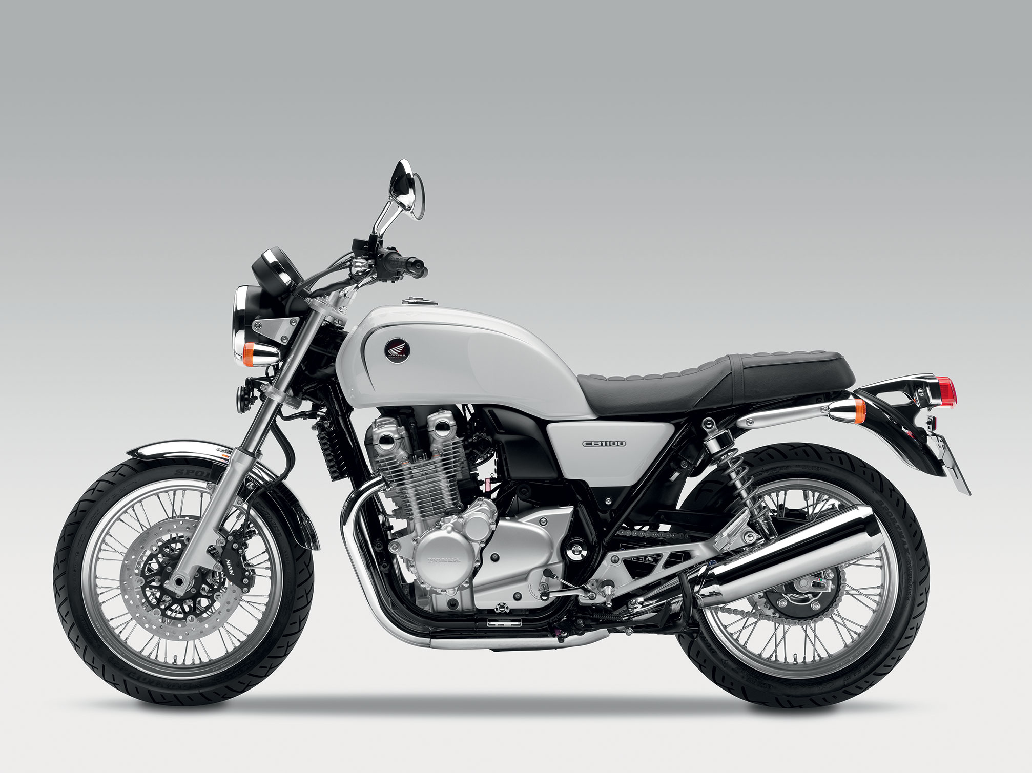 Honda CB1100, 2014 Honda CB1100EX, Review, Classic design, 2020x1510 HD Desktop