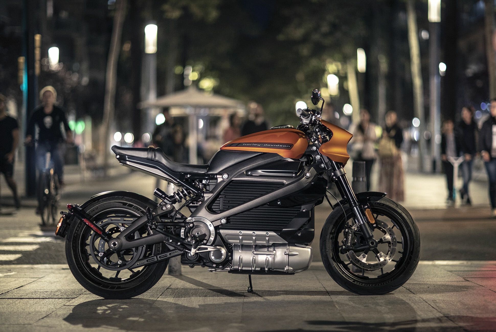 Harley-Davidson Livewire, future of motorcycles, cutting-edge innovation, electrifying performance, 1940x1300 HD Desktop