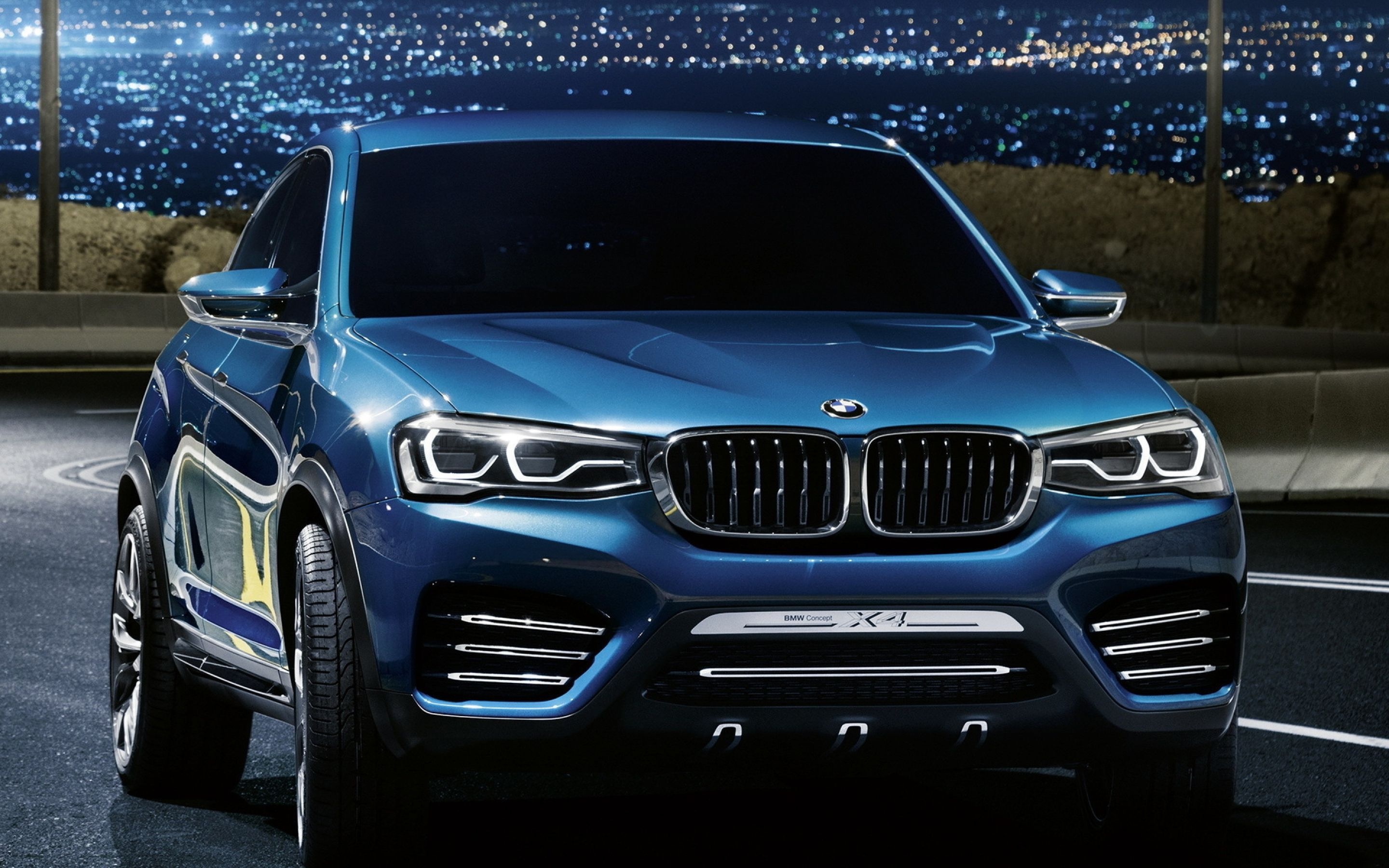 BMW X4, Top-rated wallpapers, Sporty SUV, Eye-catching design, 2880x1800 HD Desktop