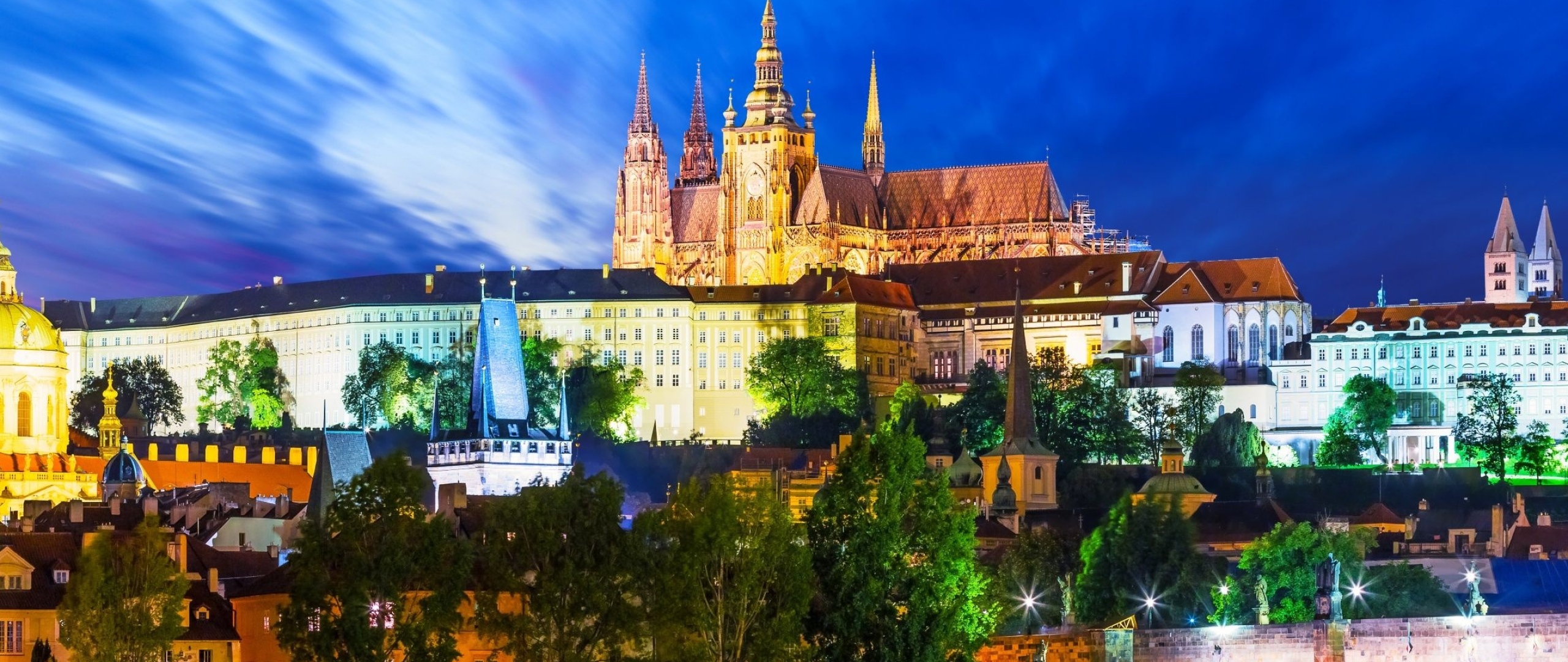 Prague Castle, Historical landmark, Czech Republic, Travel destination, 2560x1080 Dual Screen Desktop