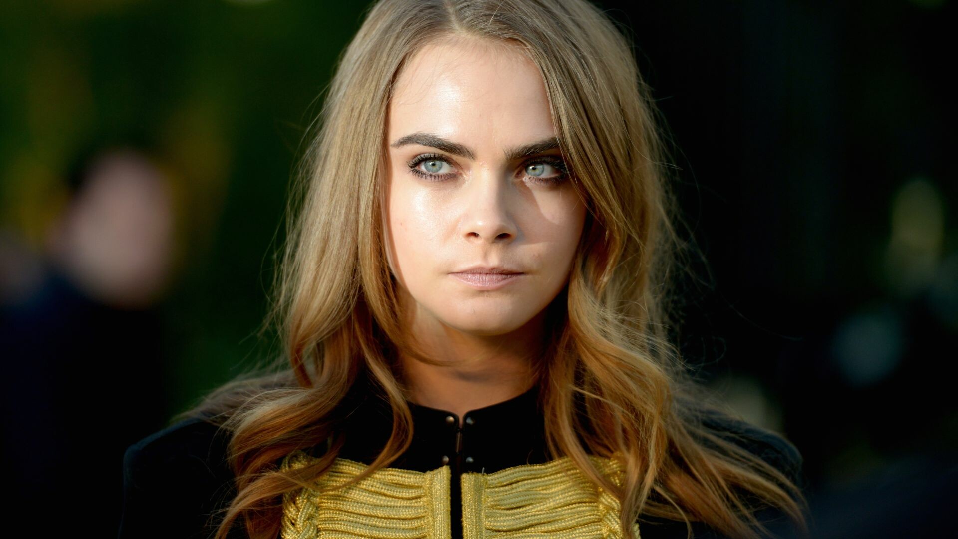 Cara Delevingne: An English model, actress and singer, Born in London into an affluent English family. 1920x1080 Full HD Wallpaper.