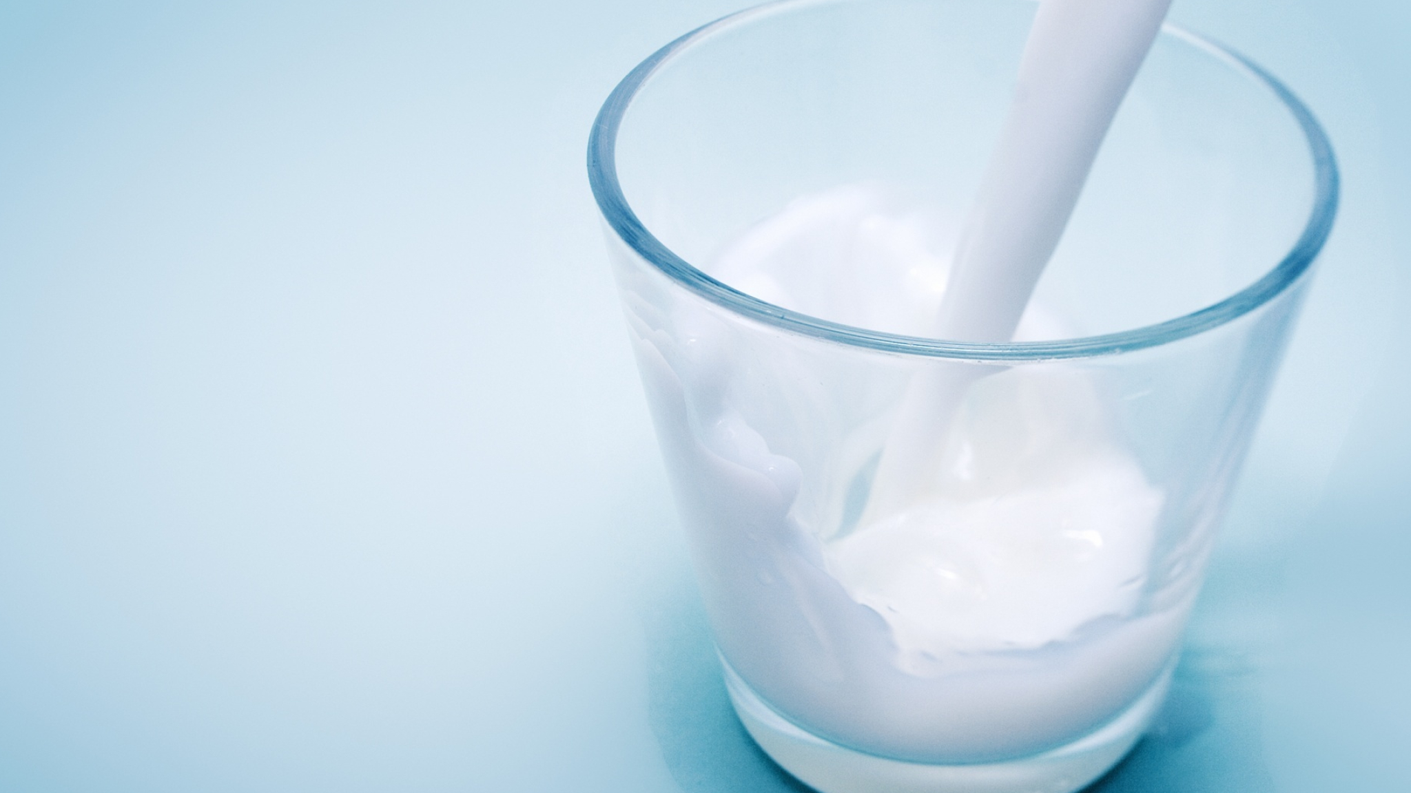 Milk: Staple ingredient of cheese, butter, yogurt, and ice cream. 2050x1160 HD Background.