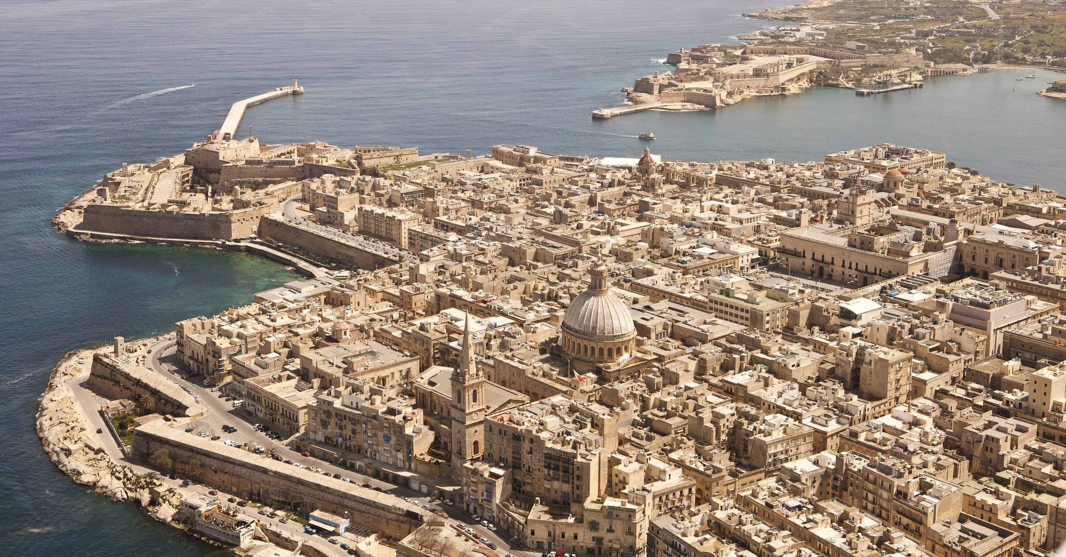Malta, Valletta highlights, Odyssey Tour, Historical exploration, 3680x1920 HD Desktop