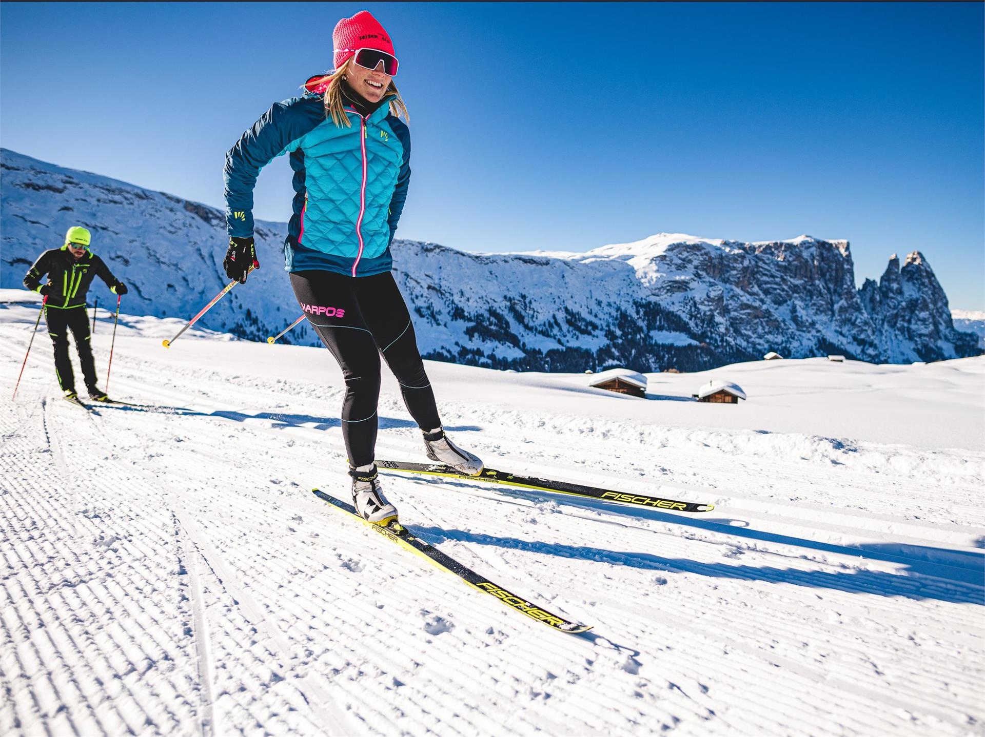 Cross-country skiing, Largest high alpine pasture, South Tyrol, Winter wonderland, 1920x1440 HD Desktop