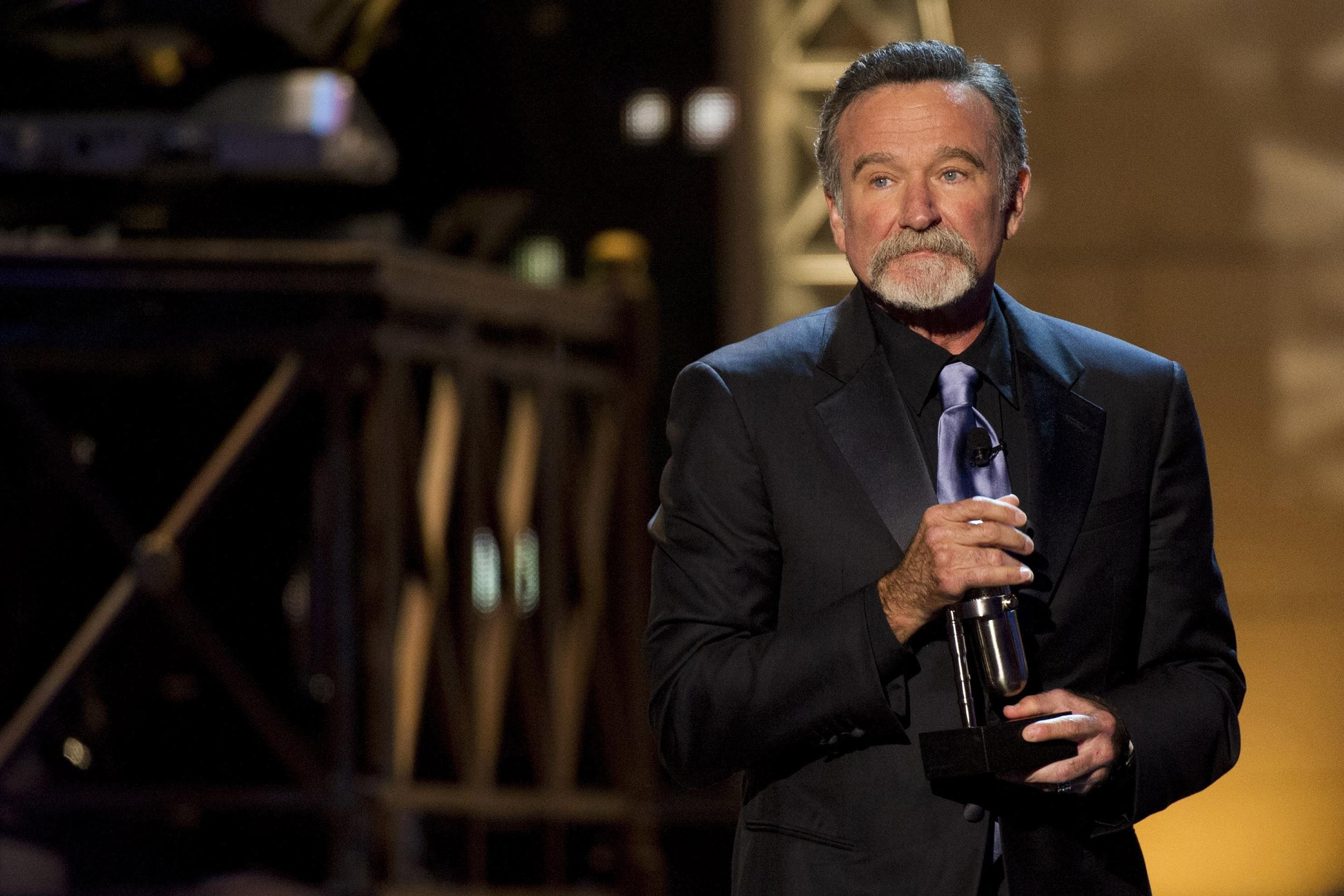 Robin Williams: Starred as Henry Sagan in a 1991 fantasy comedy-drama film, The Fisher King. 2500x1670 HD Background.