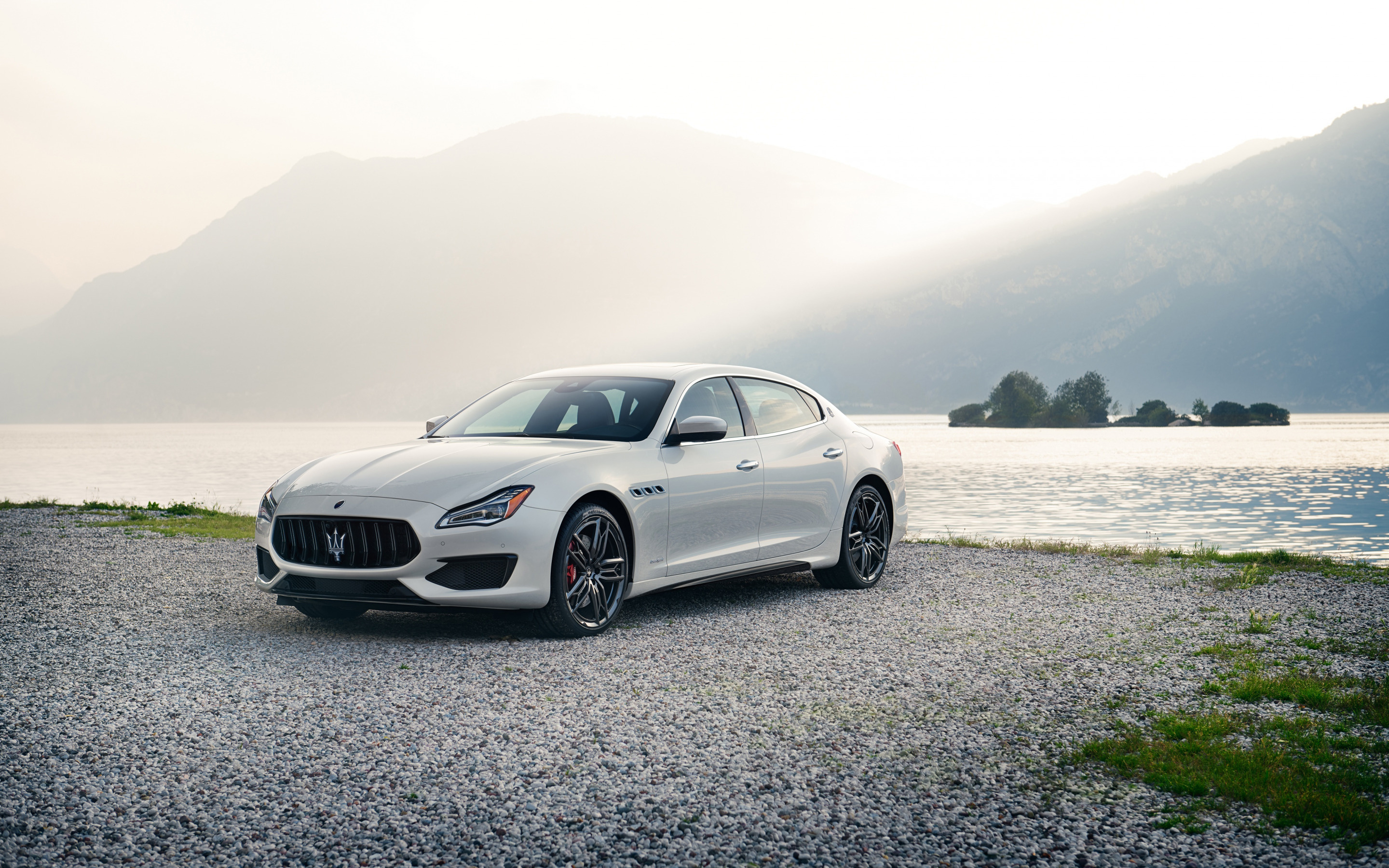 Maserati Quattroporte GTS, 2019 exterior, Silver sedan, Italian cars, 2880x1800 HD Desktop