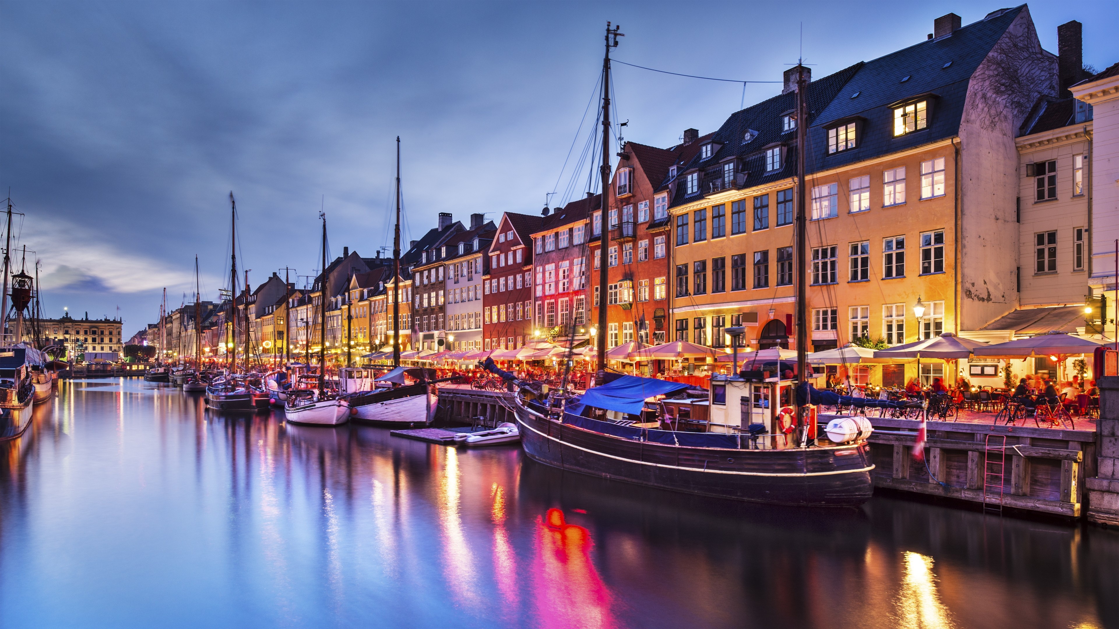 Günstige Flüge nach Kopenhagen zur Erkundung von Nyhavn, 3840x2160 4K Desktop