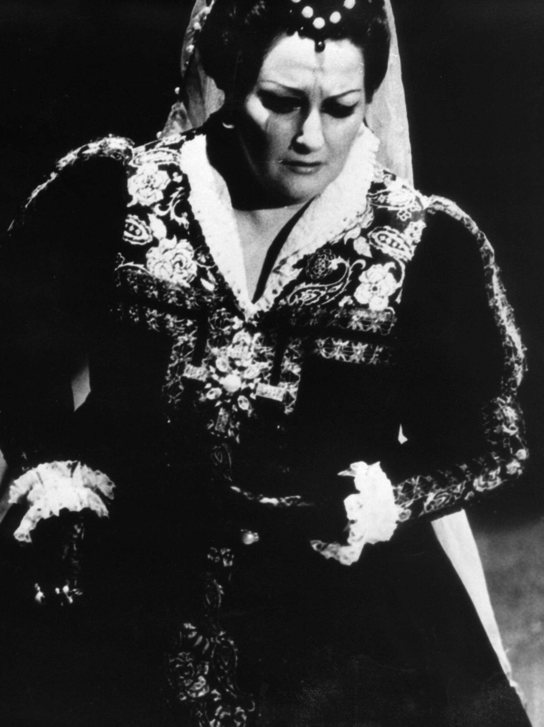 Montserrat Caballe, Private Foundation, Iconic Opera Singer, 2150x2880 HD Phone