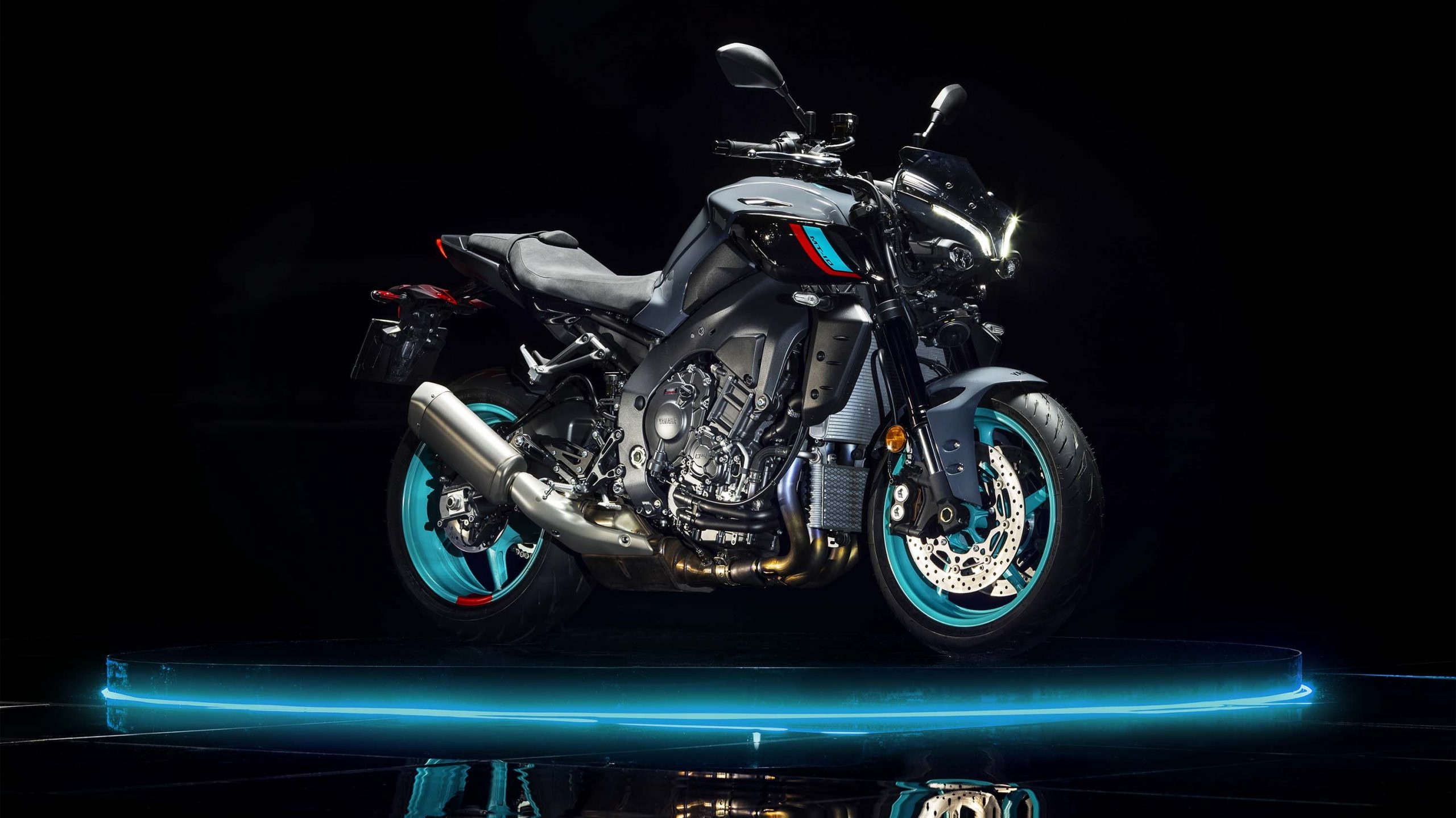 Yamaha MT-10, Updated design, Priced at $13, 999, Perfect for adrenaline junkies, 2560x1440 HD Desktop