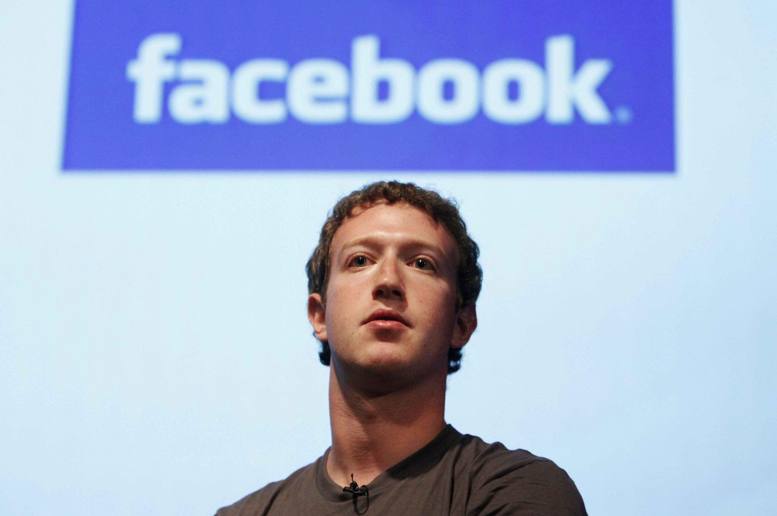 Mark Zuckerberg: FB co-founder, Zuckerberg's current net worth estimated to be over $40 billion. 2560x1700 HD Wallpaper.