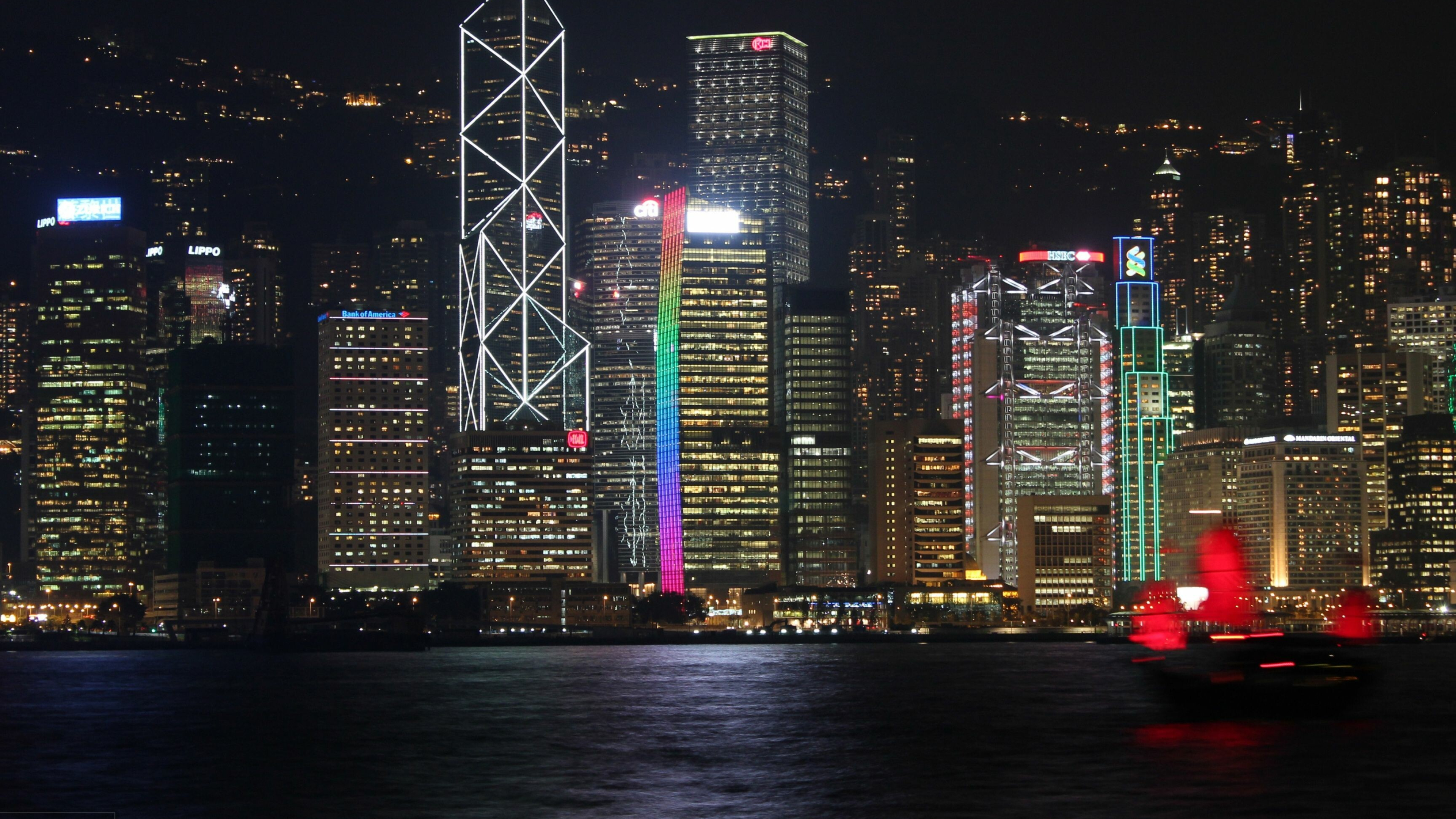 Hong Kong: HK Central, Nightscape, City lights. 3840x2160 4K Wallpaper.