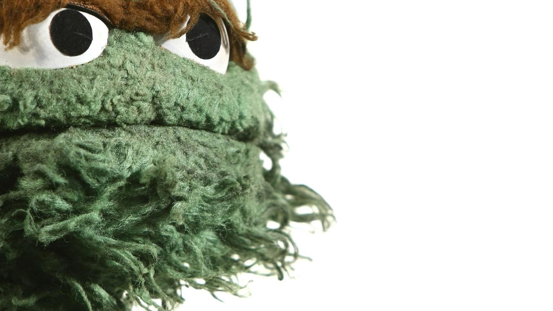 Sesame Street: Oscar the Grouch, One of the first Muppets created by Jim Henson and Jon Stone. 1920x1080 Full HD Background.