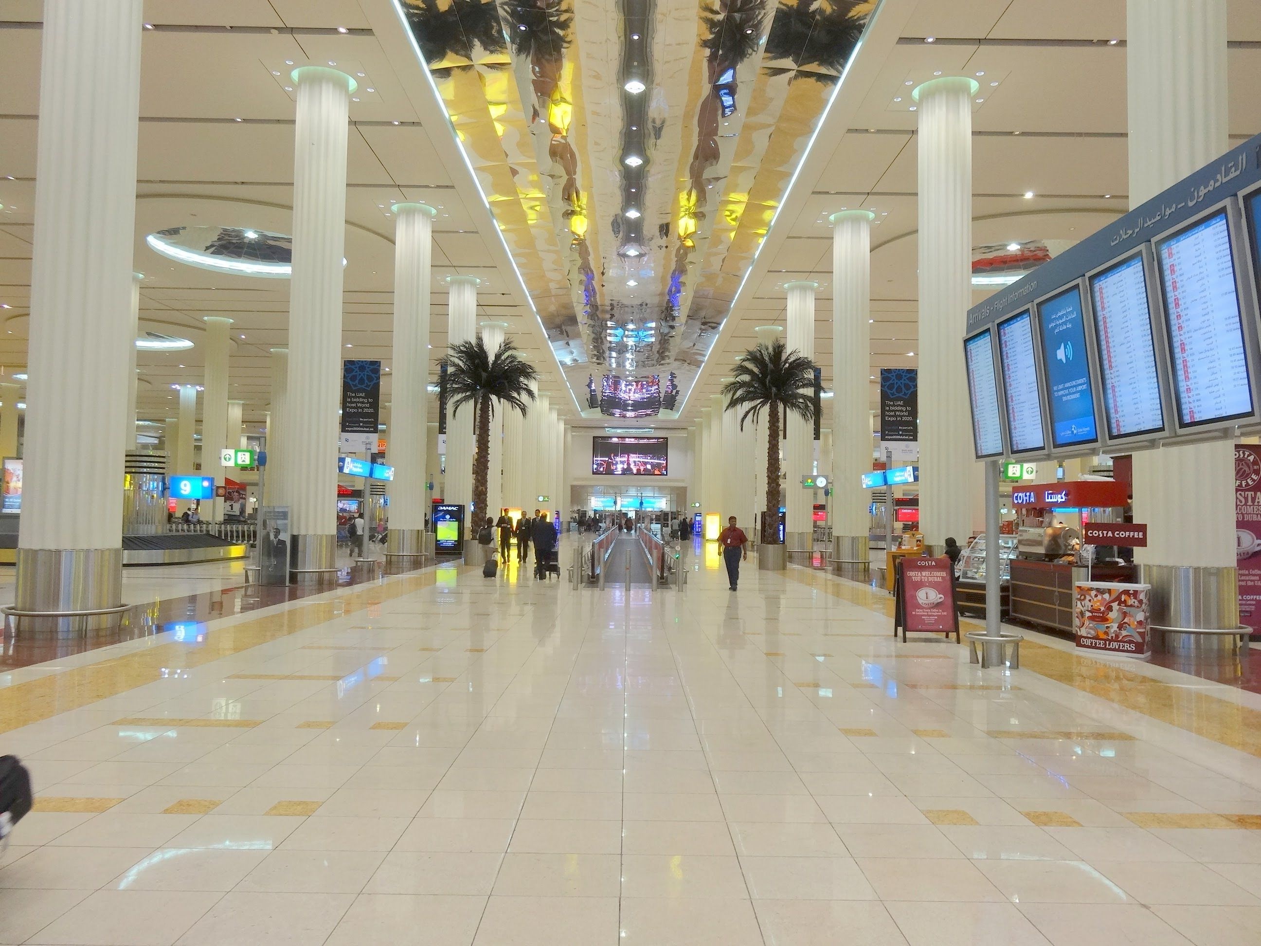 Dubai International Airport, Travels, Terminal 3 arrival, Otosection, 2600x1950 HD Desktop