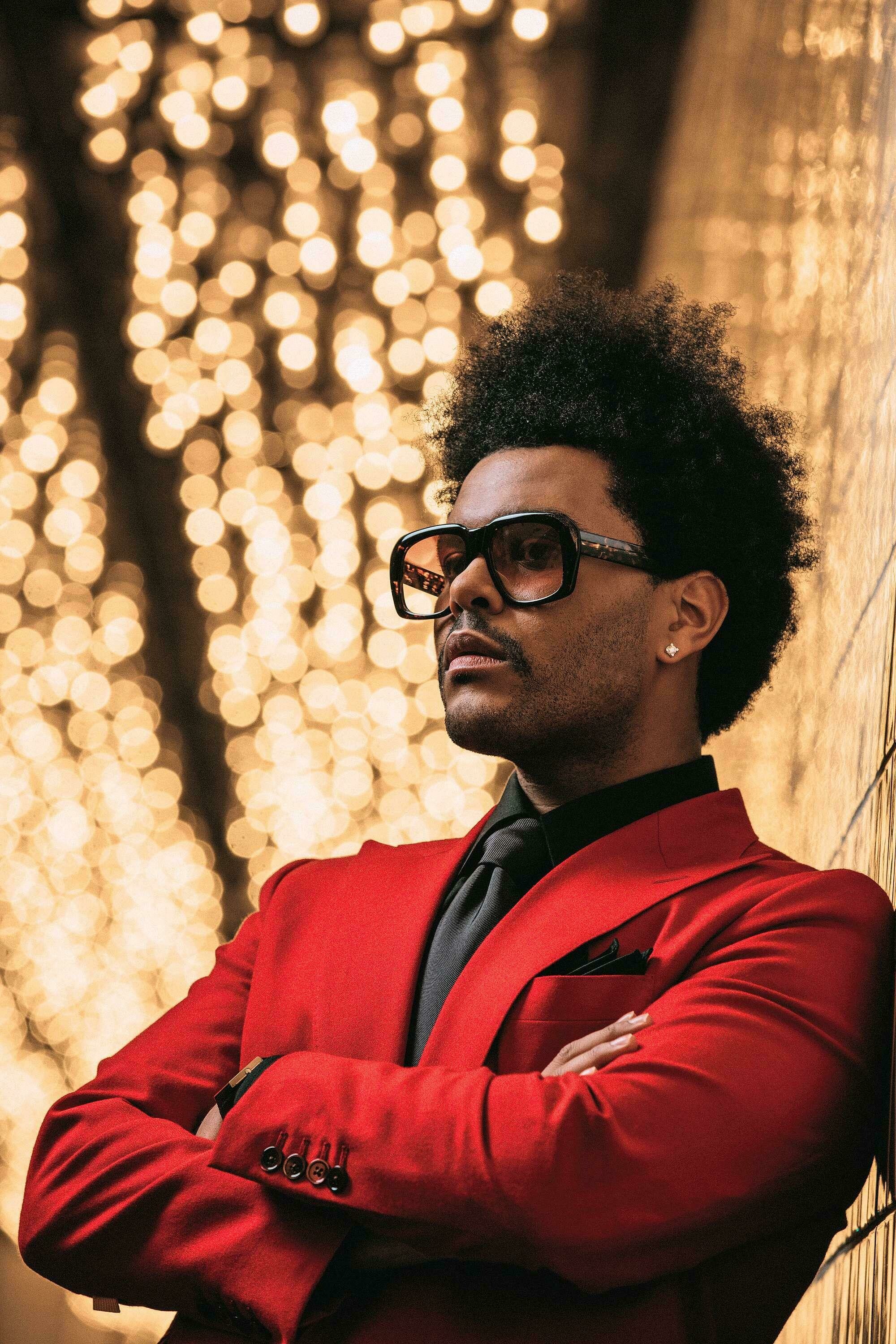 The Weeknd: Abel Makkonen Tesfaye, Toronto, Canada. 2000x3000 HD Background.