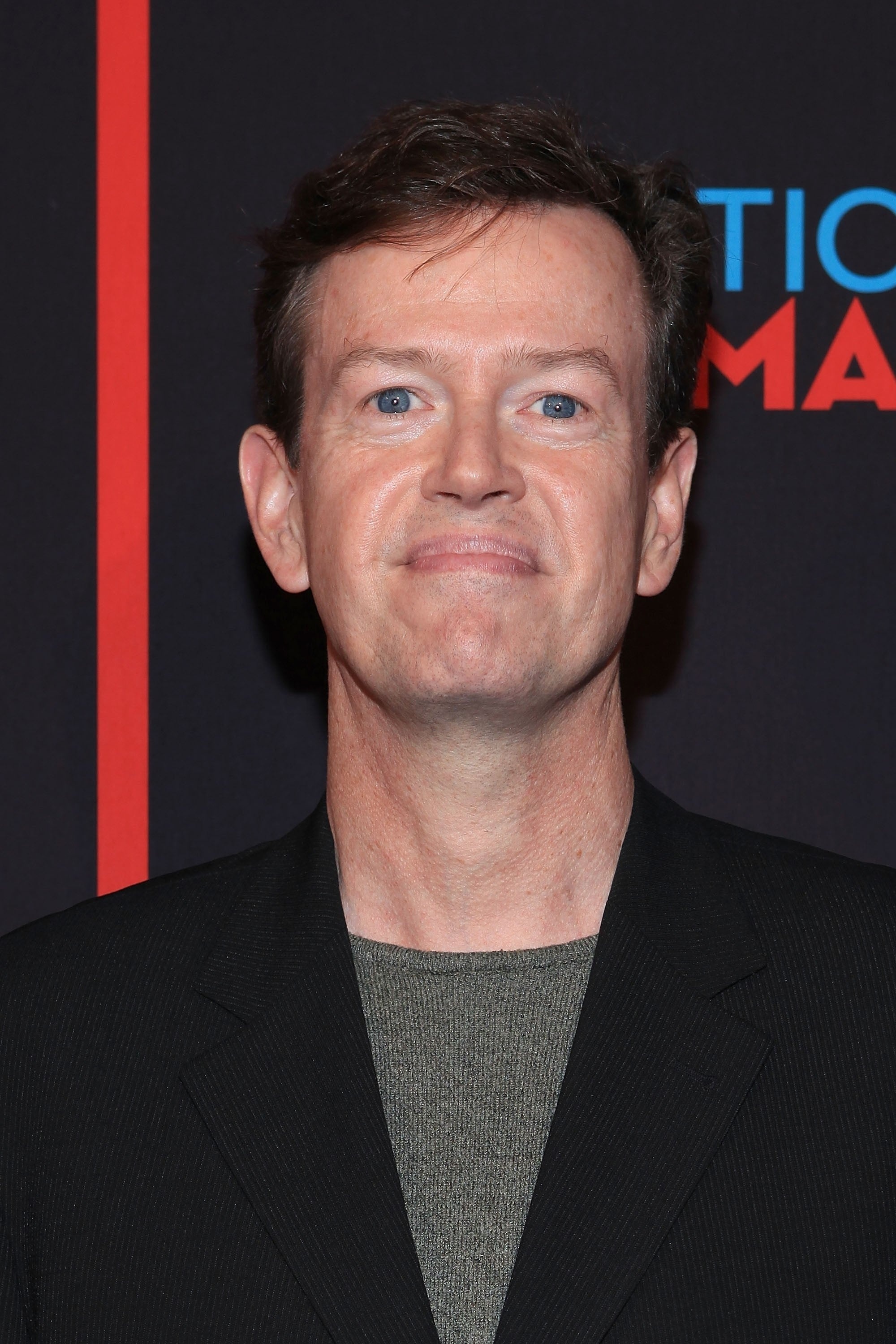 Dylan Baker, Profile images, 2000x3000 HD Phone