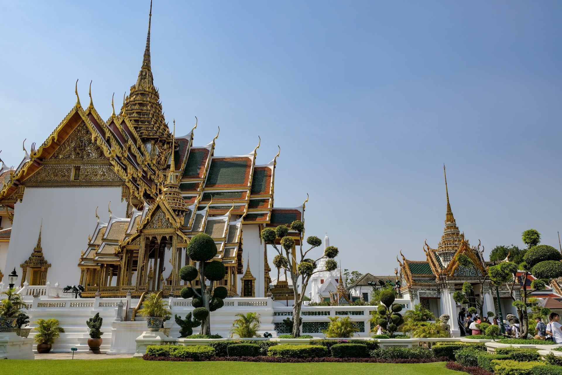 The Grand Palace, Must-visit destination, Bangkok's splendor, Thai craftsmanship, 1920x1280 HD Desktop
