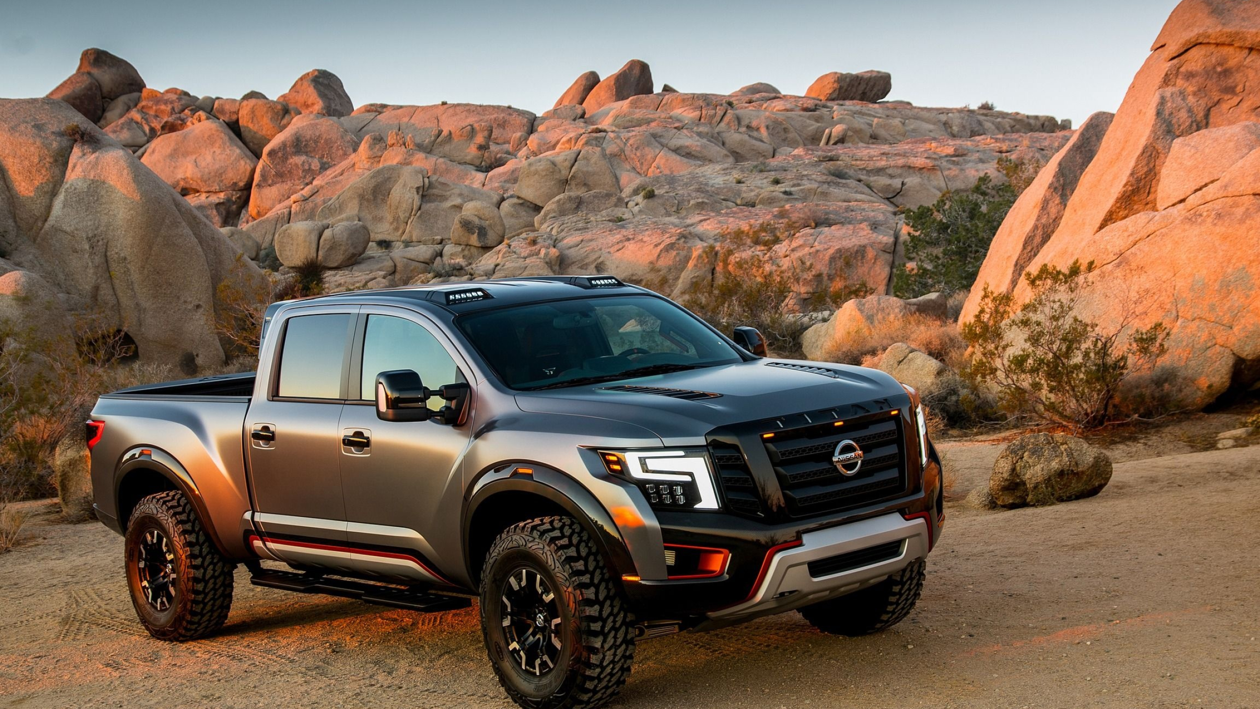 Nissan Titan, Powerful and rugged, Top-notch performance, Versatile and reliable, 2560x1440 HD Desktop