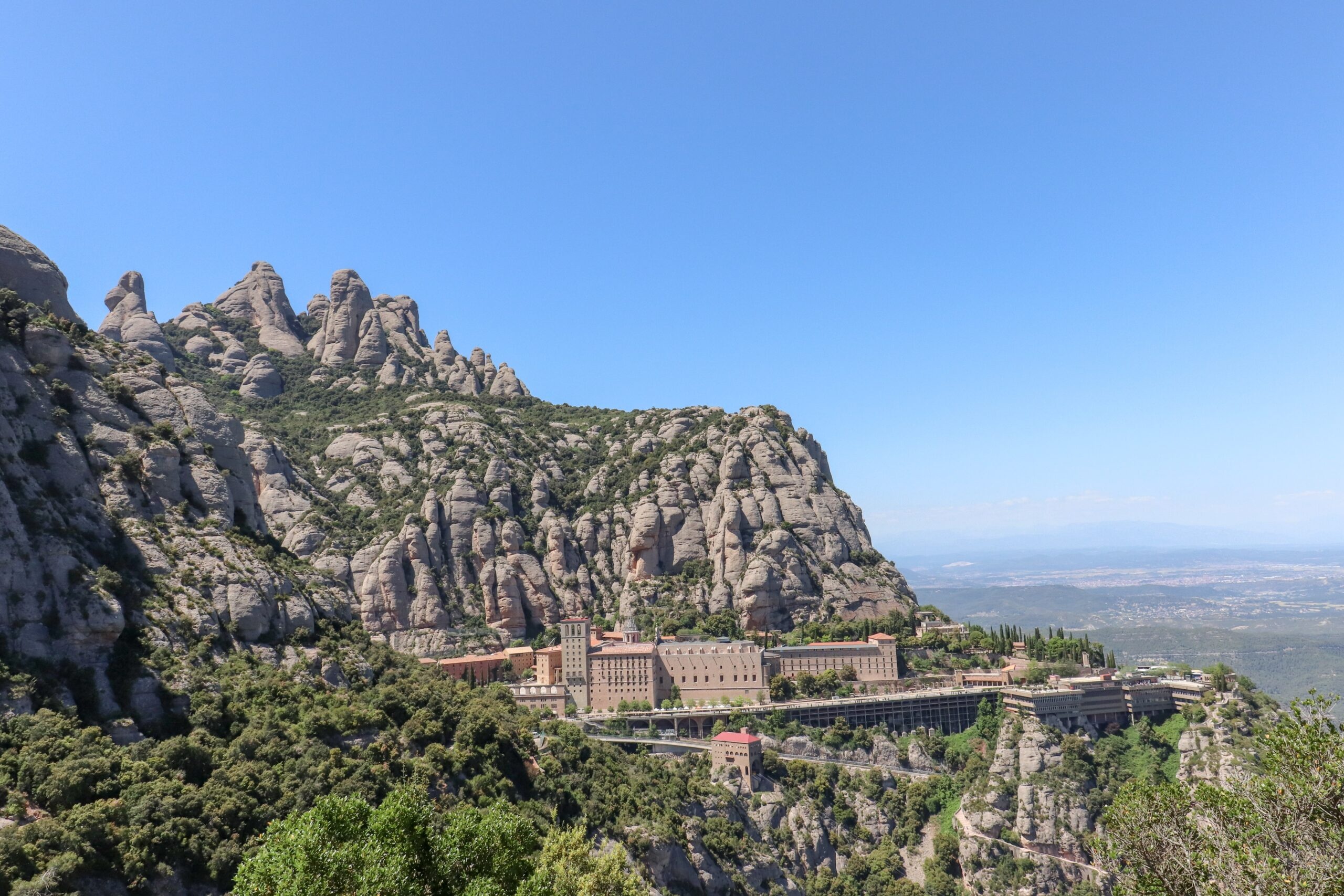 Montserrat, Barcelona, Tourist journey, How to get, 2560x1710 HD Desktop